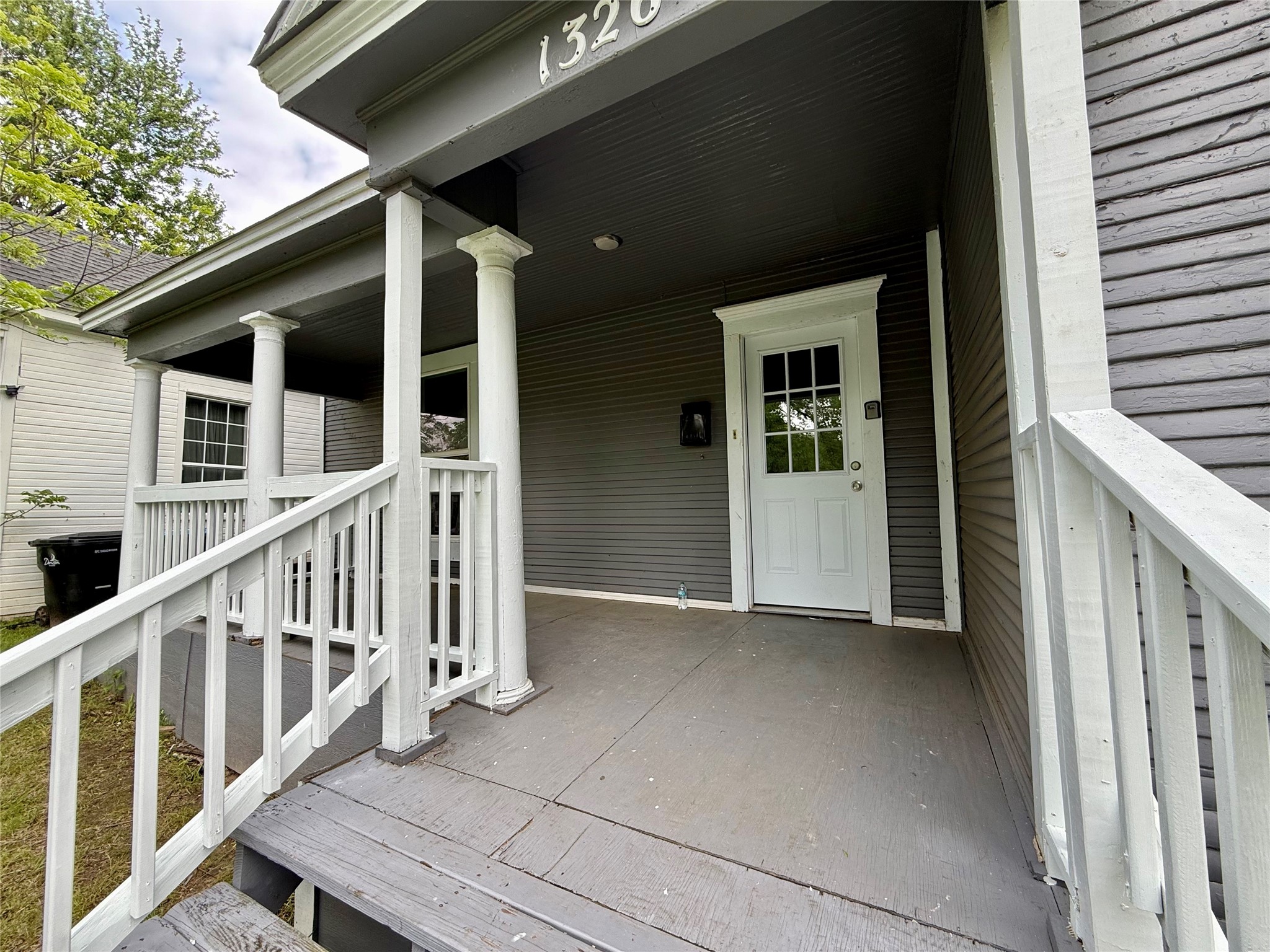 1326 W Sears Street Denison TX 75020