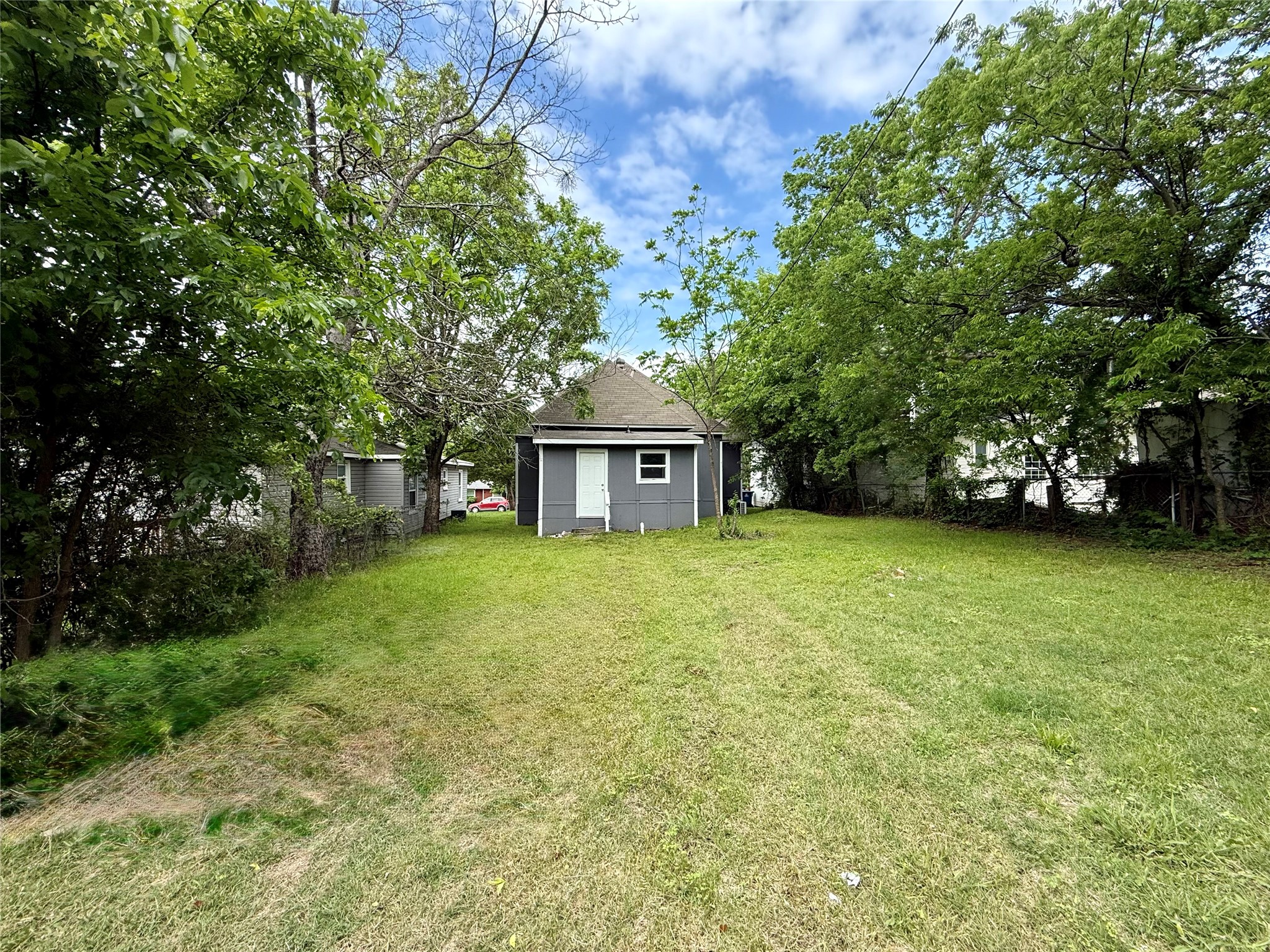 1326 W Sears Street Denison TX 75020