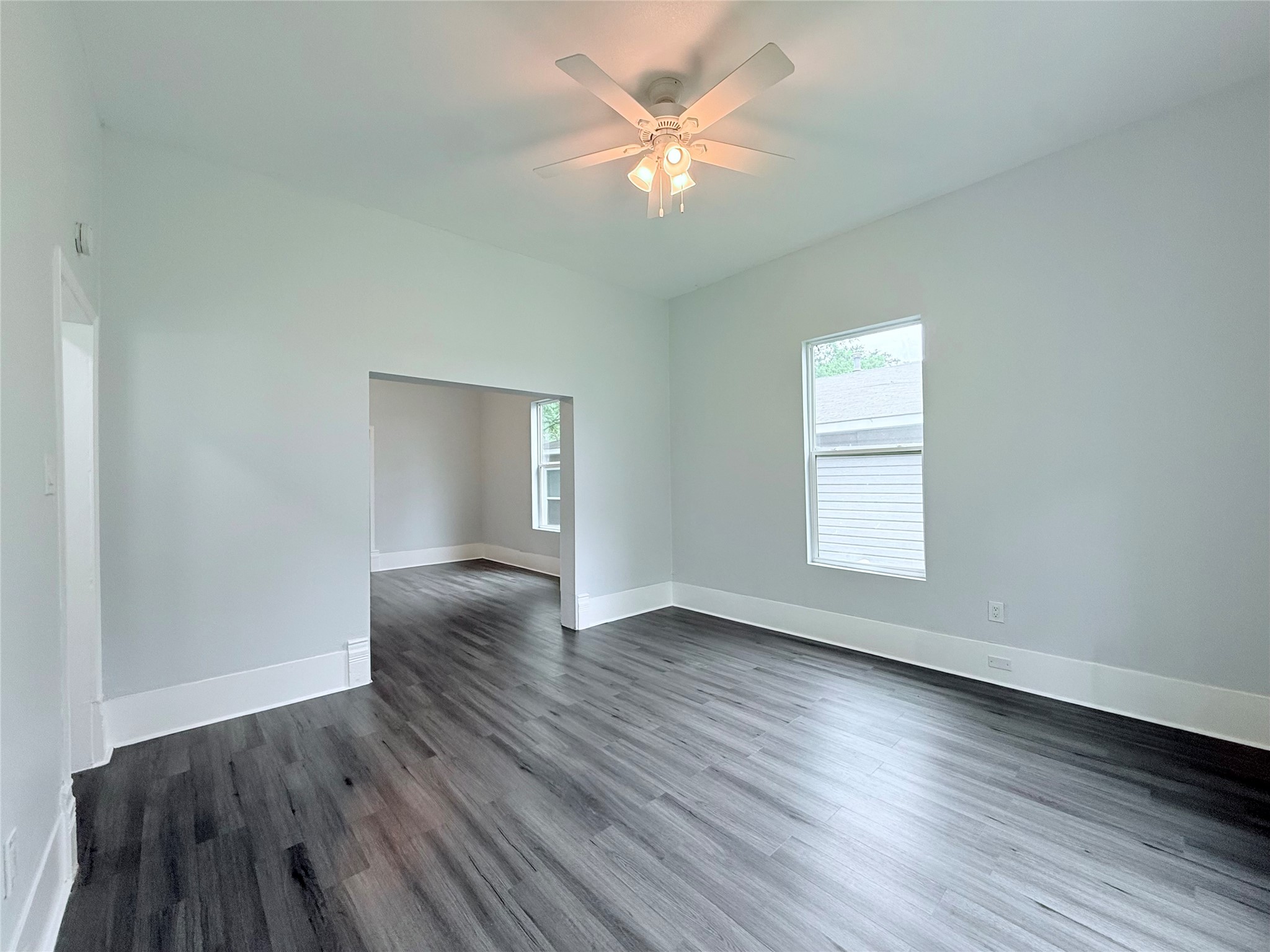 1326 W Sears Street Denison TX 75020