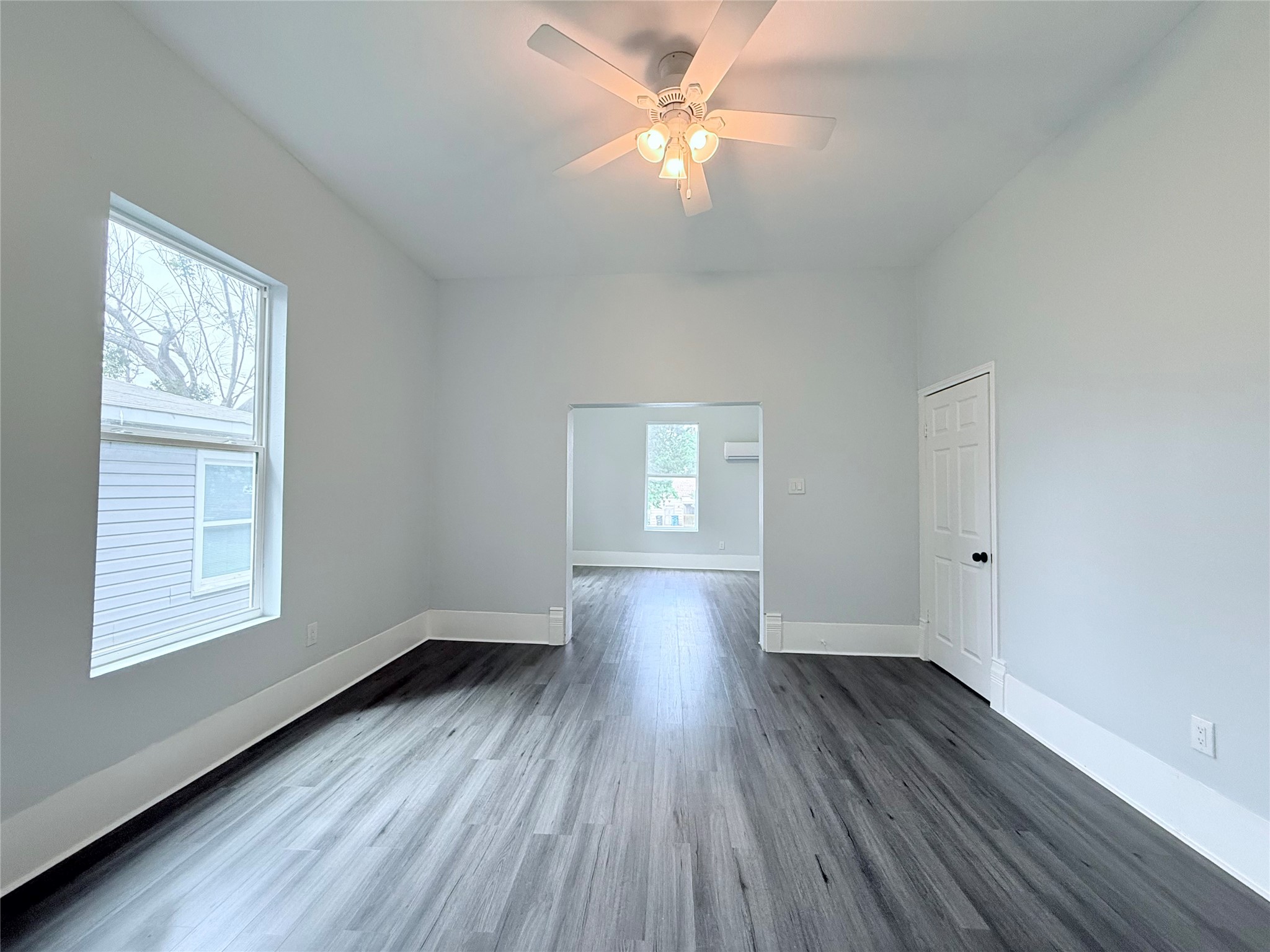 1326 W Sears Street Denison TX 75020