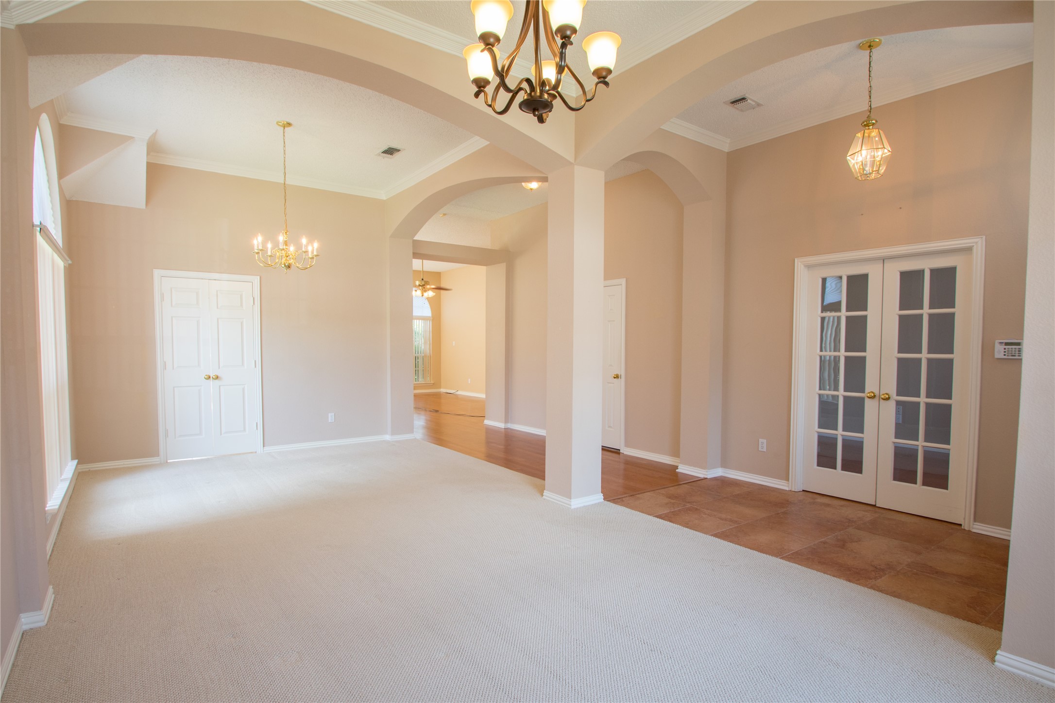 5809 Coldsworth Court Arlington TX 76018