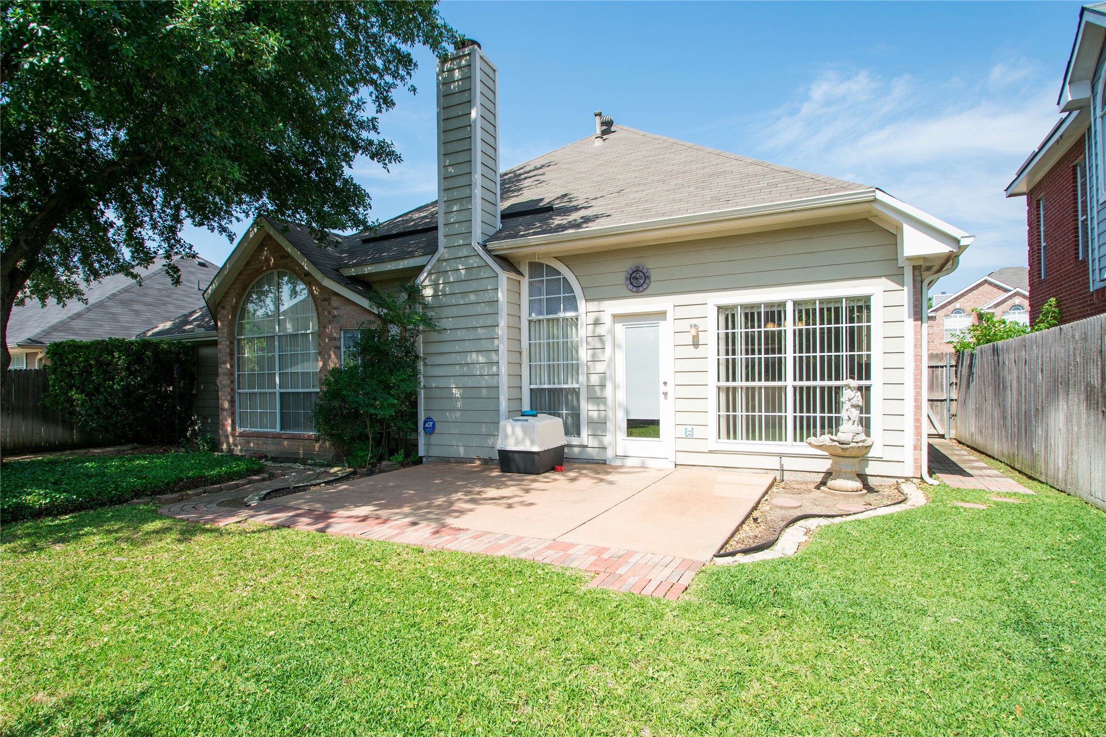 5809 Coldsworth Court Arlington TX 76018