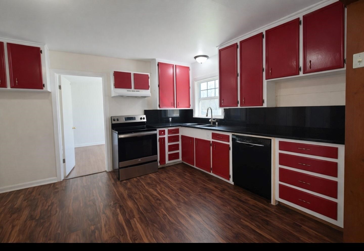 1716 Ridgewood Drive Denison TX 75020
