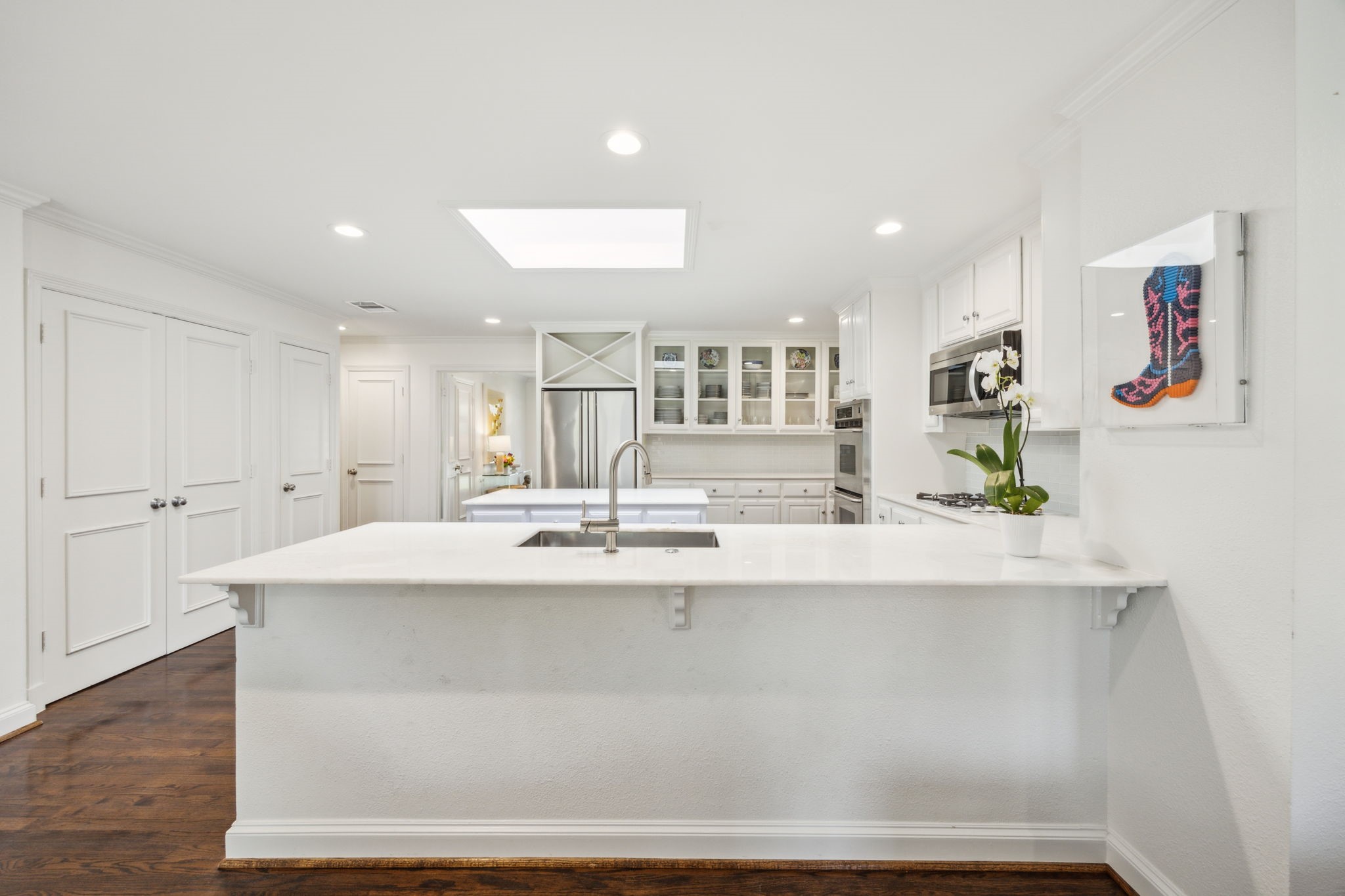 6505 Woodland Drive Dallas TX 75225