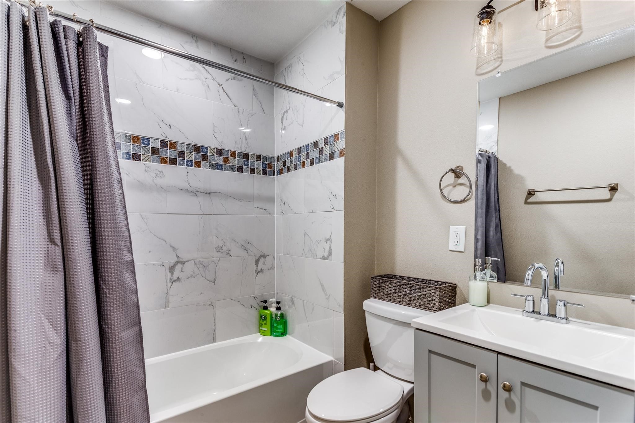 3217 Huron Trail Lake Worth TX 76135