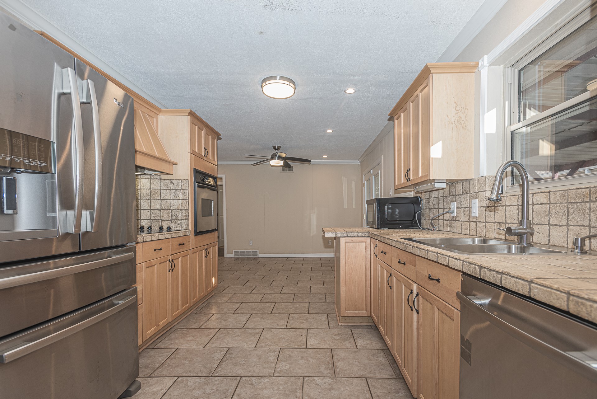 3332 Brockway Farmers Branch TX 75234