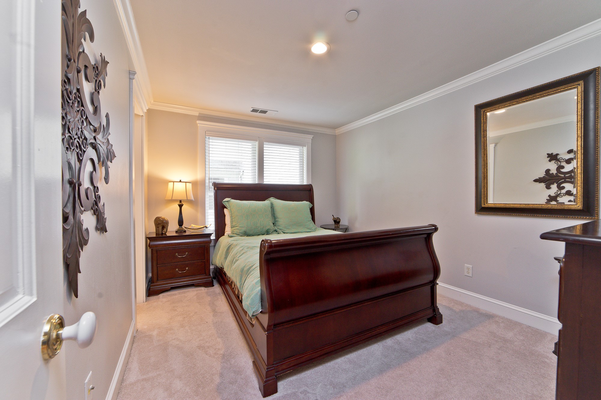 2620 Thomas Avenue Dallas TX 75204