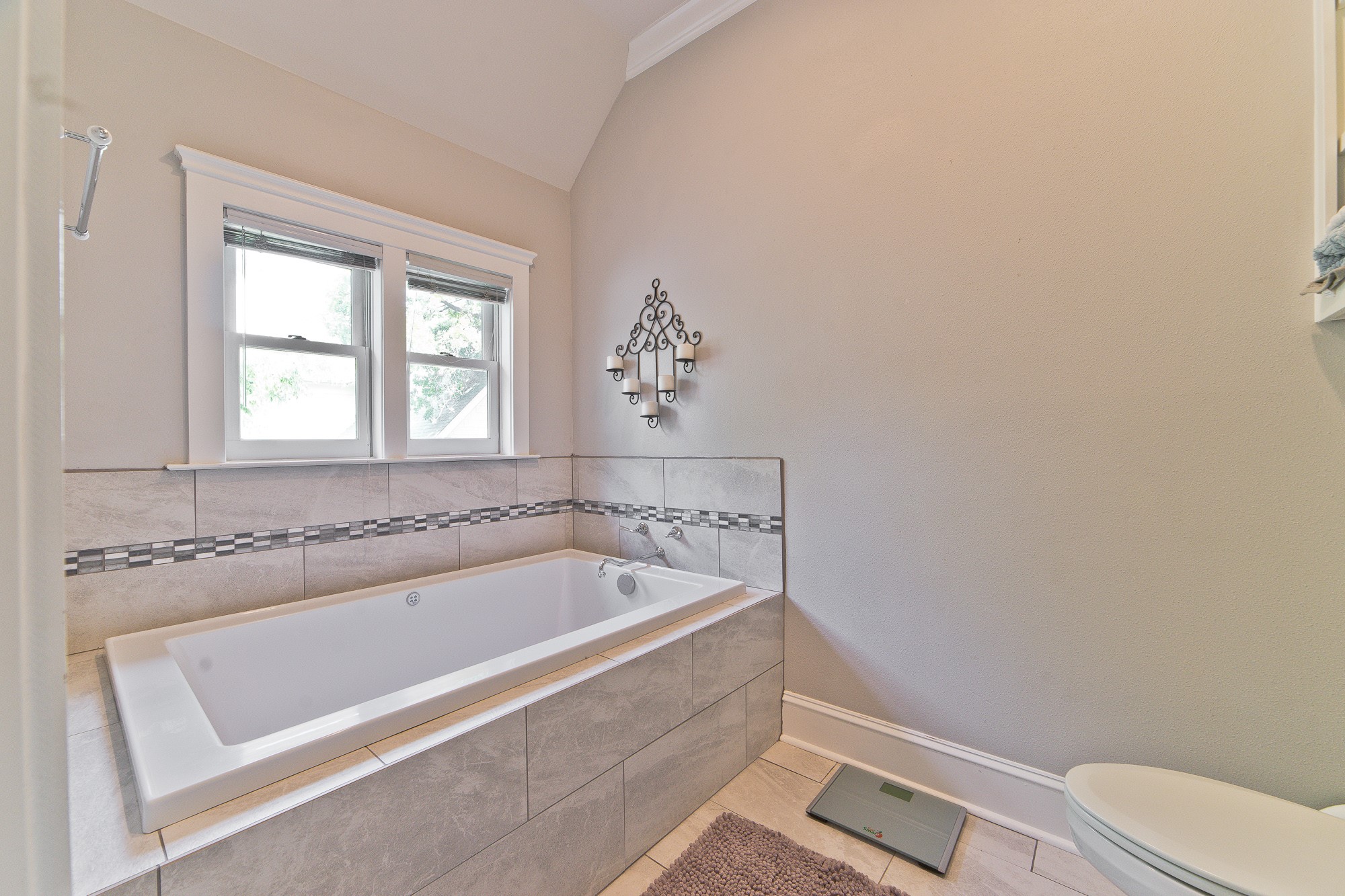 2620 Thomas Avenue Dallas TX 75204