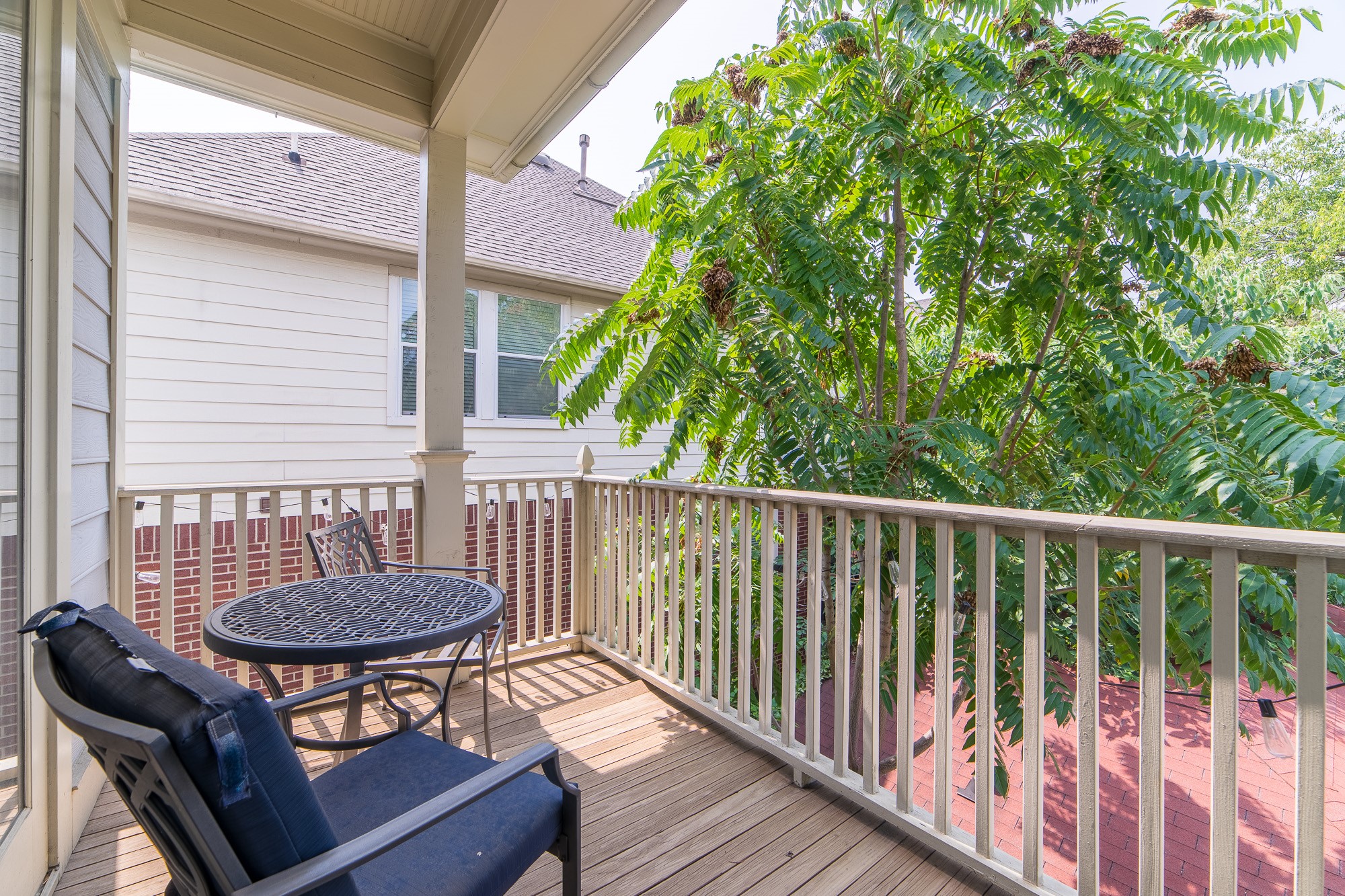 2620 Thomas Avenue Dallas TX 75204