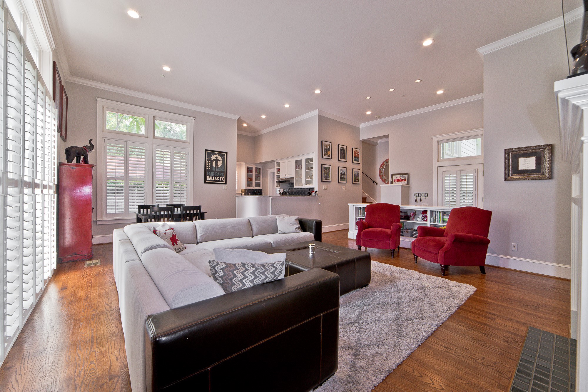 2620 Thomas Avenue Dallas TX 75204