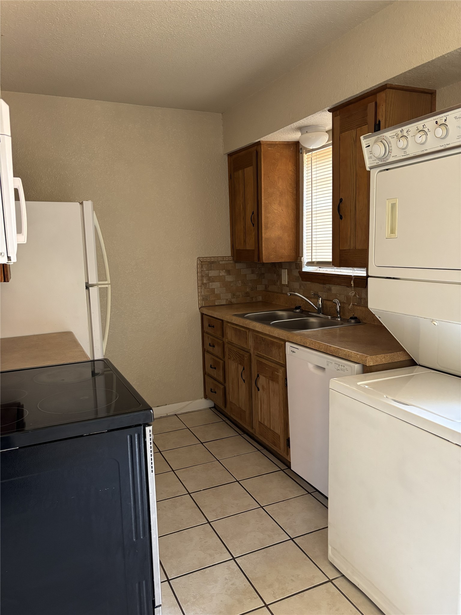 904 N Frances Street Terrell TX 75160