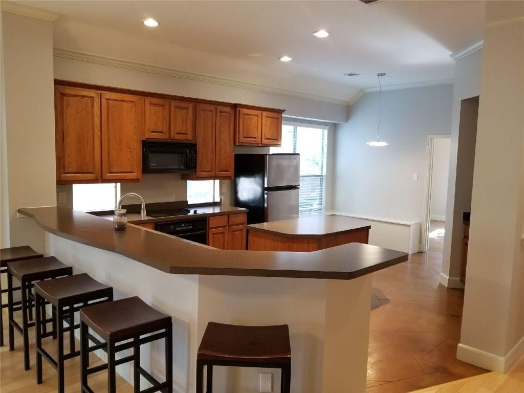 2821 Vacherie Lane Dallas TX 75227