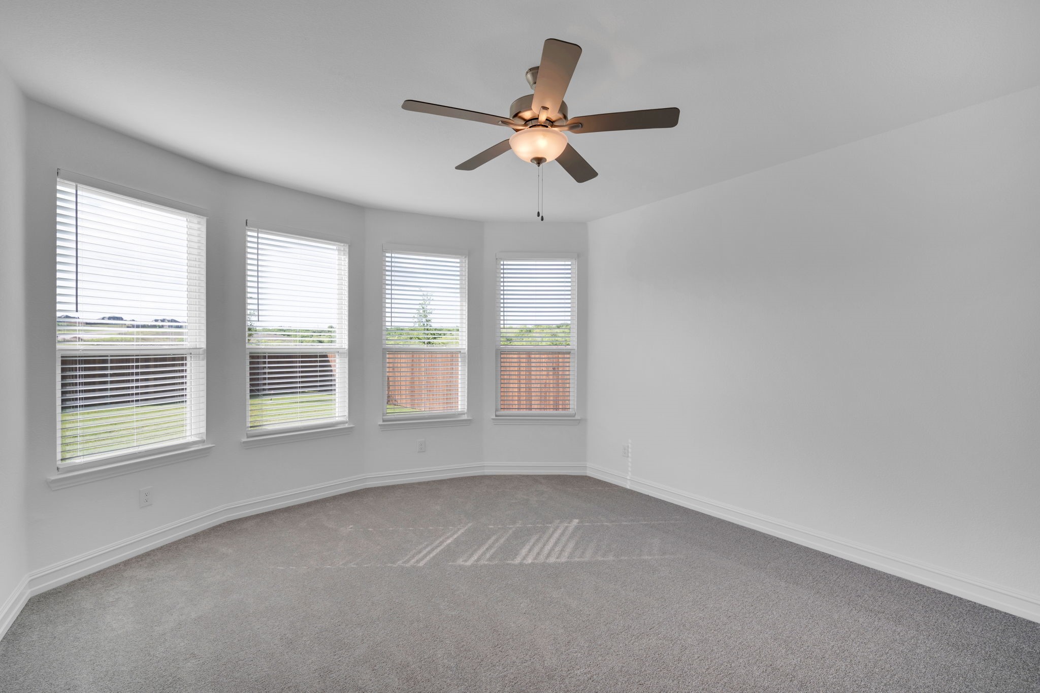 736 Auburn Avenue Midlothian TX 76065