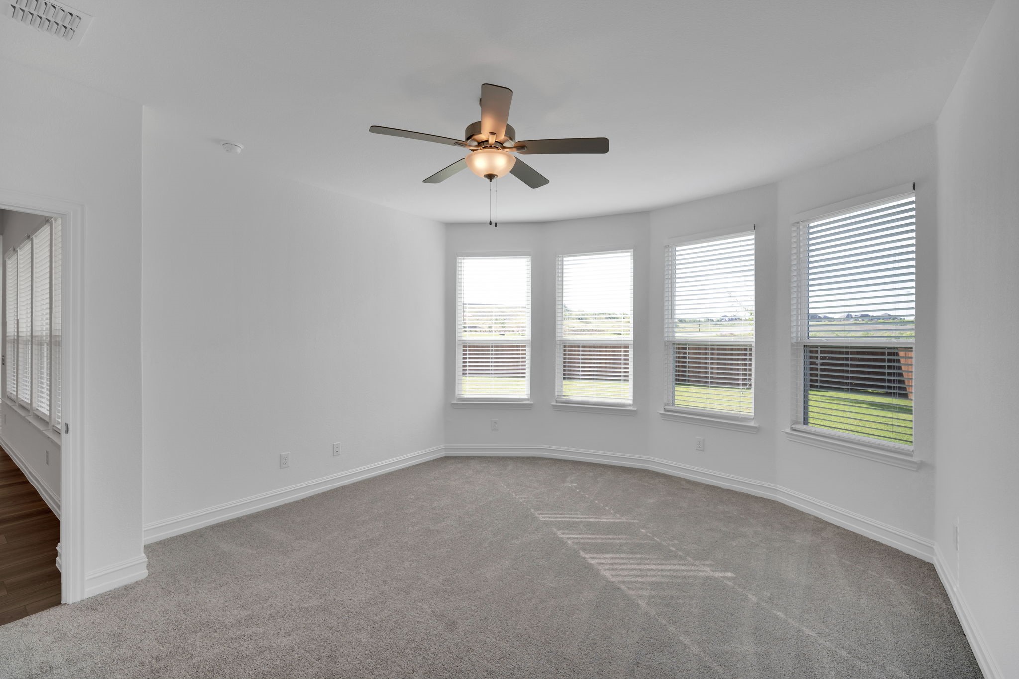 736 Auburn Avenue Midlothian TX 76065