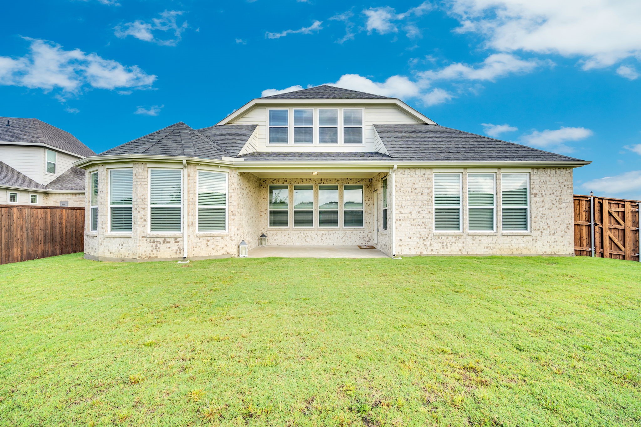 736 Auburn Avenue Midlothian TX 76065