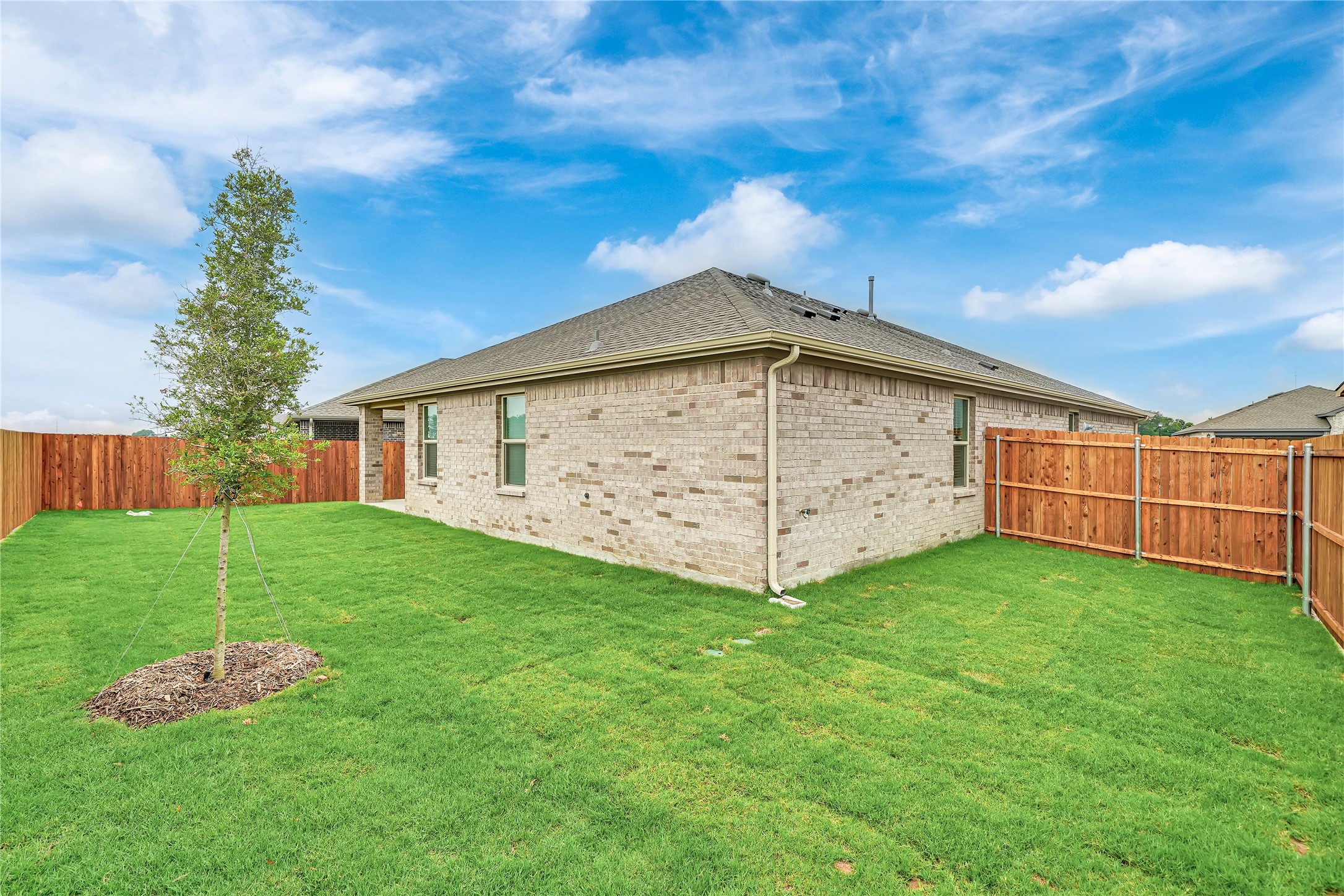 2044 Hearn Drive Royse City TX 75189