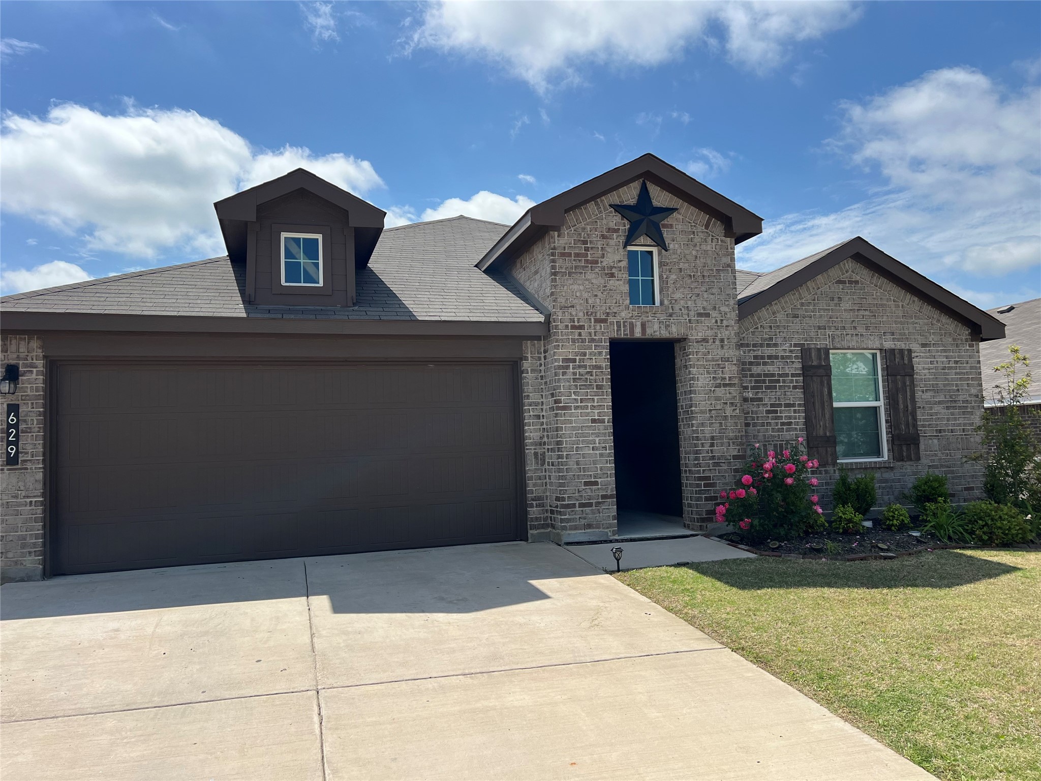629 Turtle Creek Park Trail Alvarado TX 76009