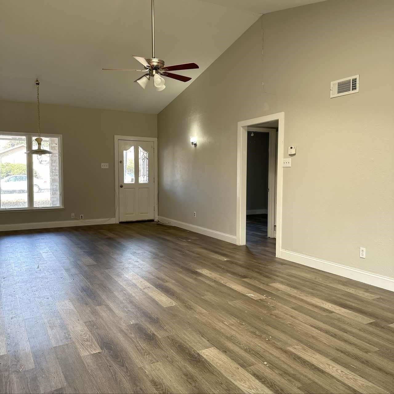 422 Woodmere Drive Garland TX 75043