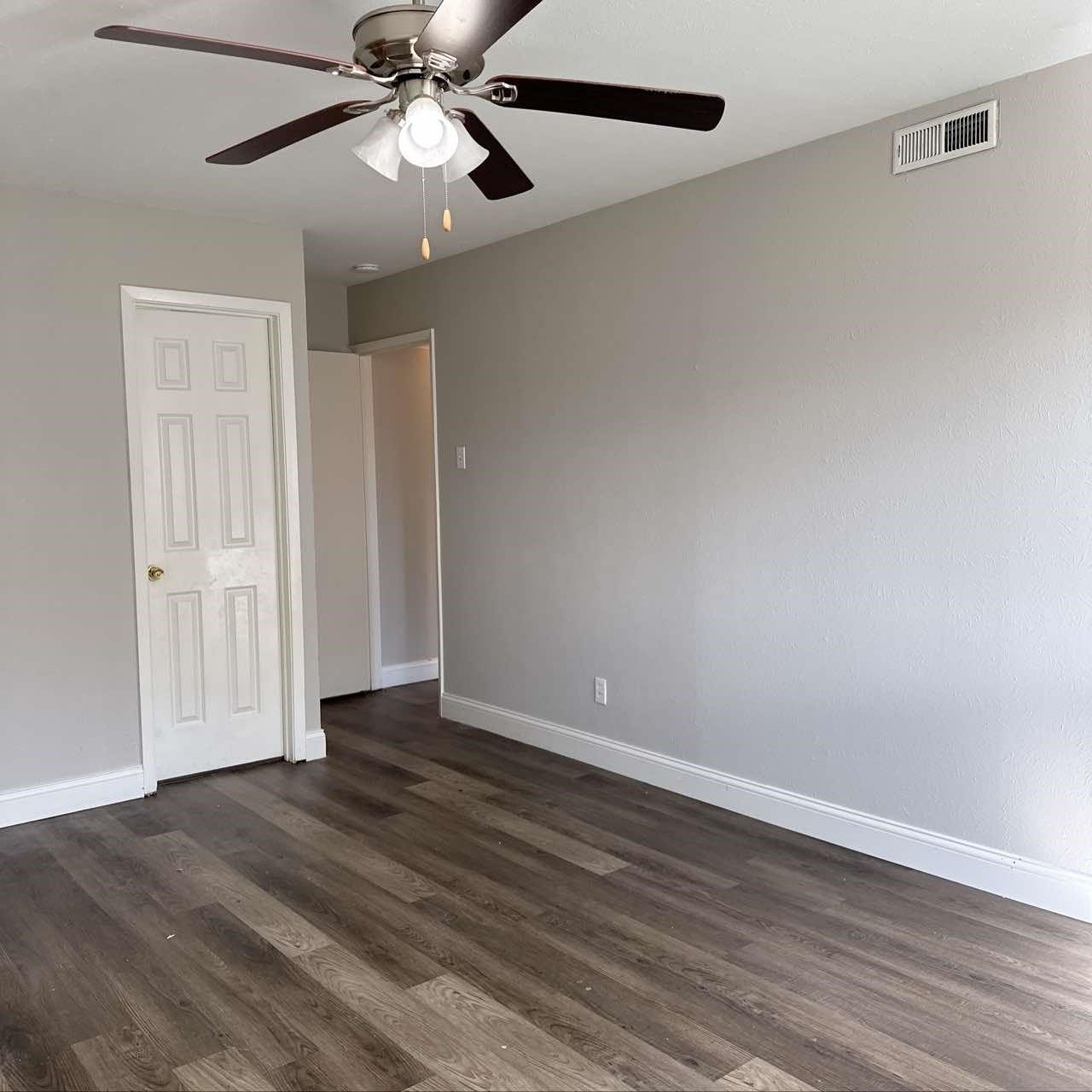 422 Woodmere Drive Garland TX 75043