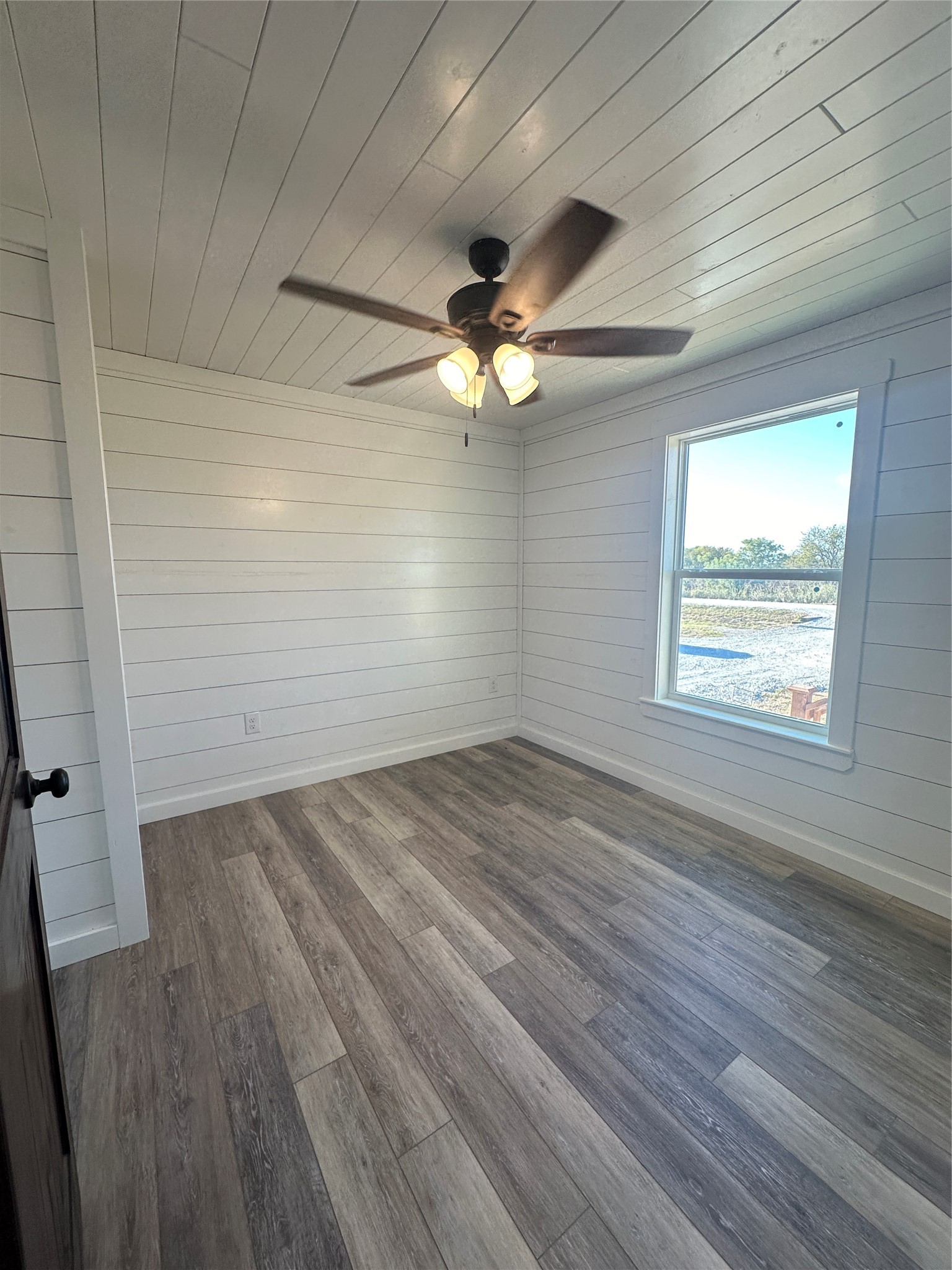 122 Hcr 4105 Covington TX 76636