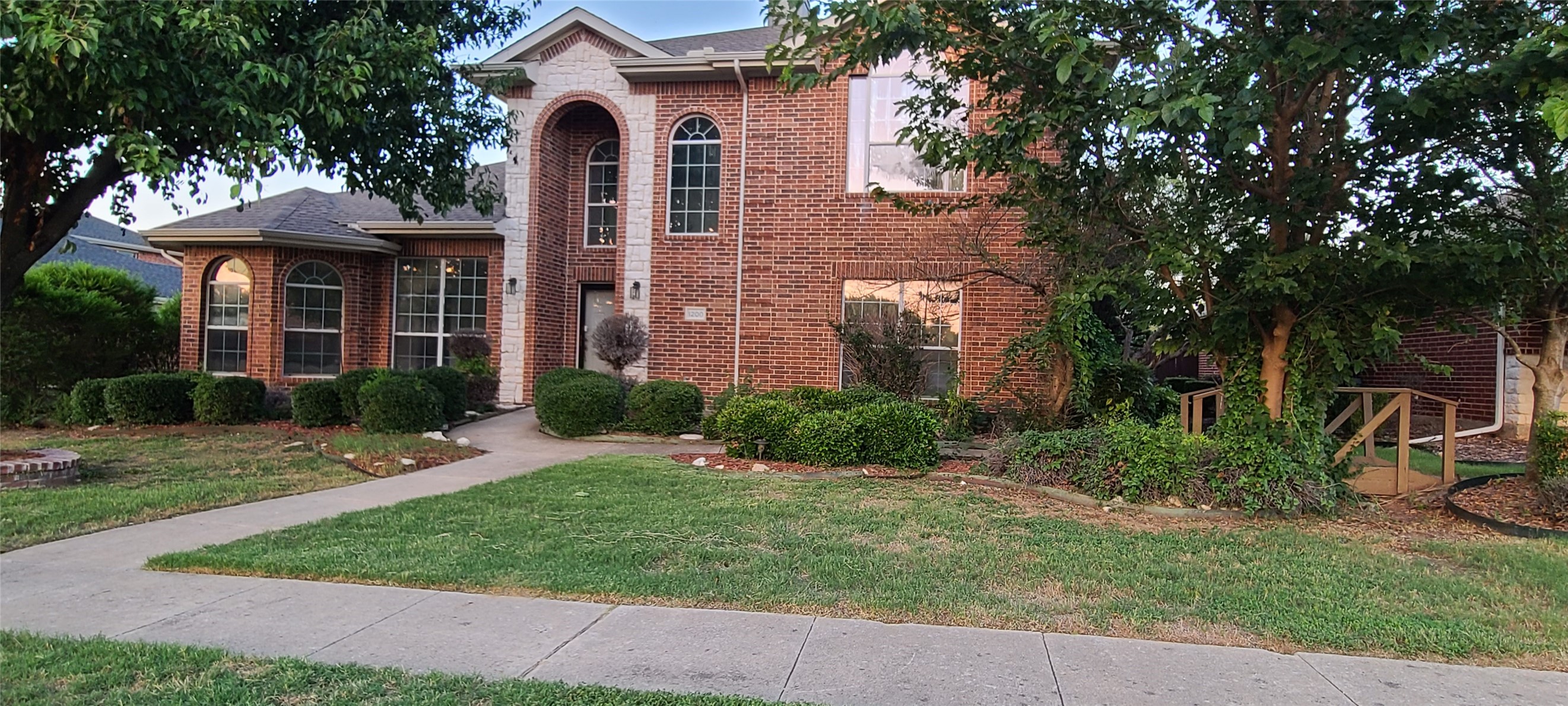 1200 Oakley Drive Murphy TX 75094