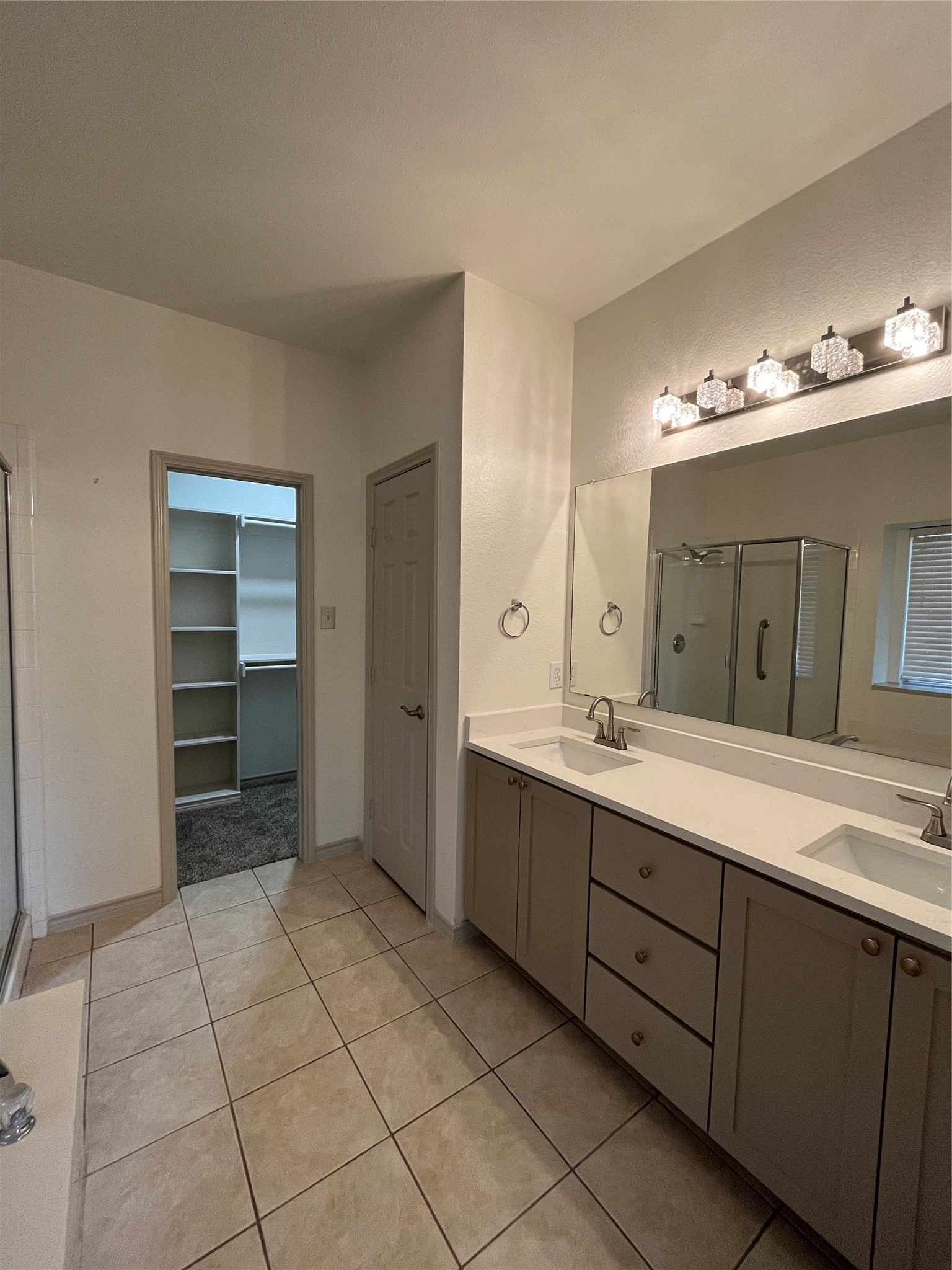 1200 Oakley Drive Murphy TX 75094