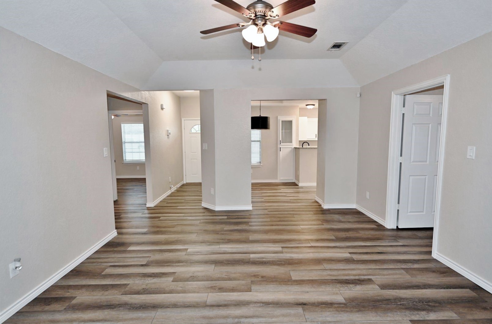 1106 12th Street SE Mineral Wells TX 76067