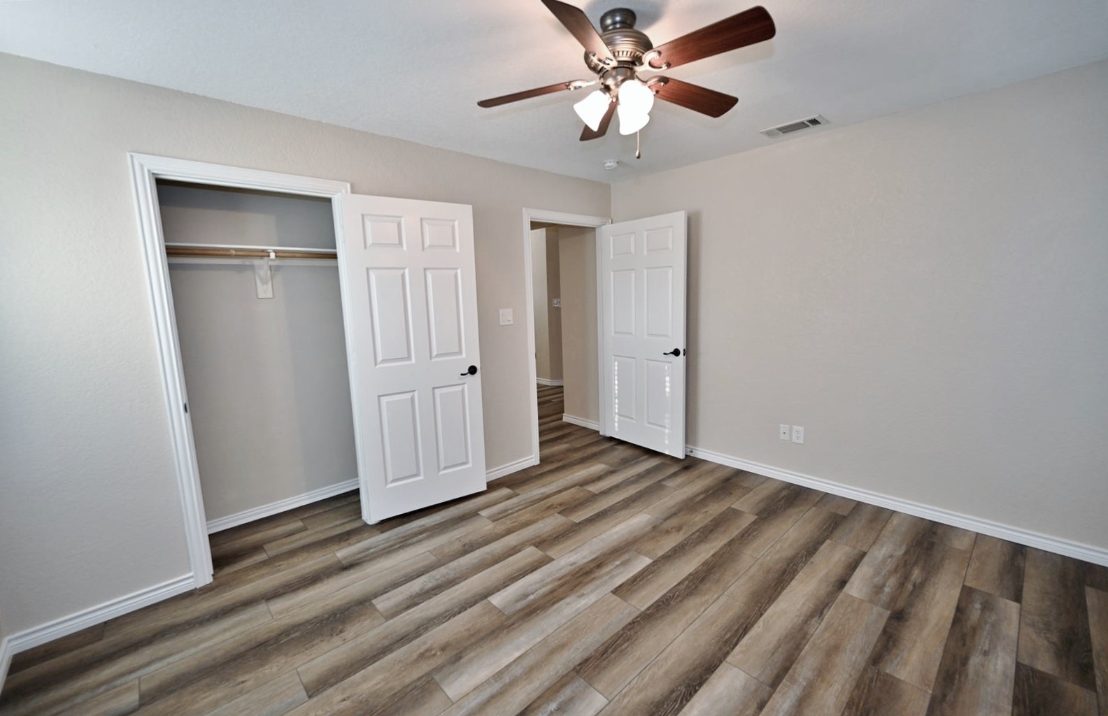 1106 12th Street SE Mineral Wells TX 76067