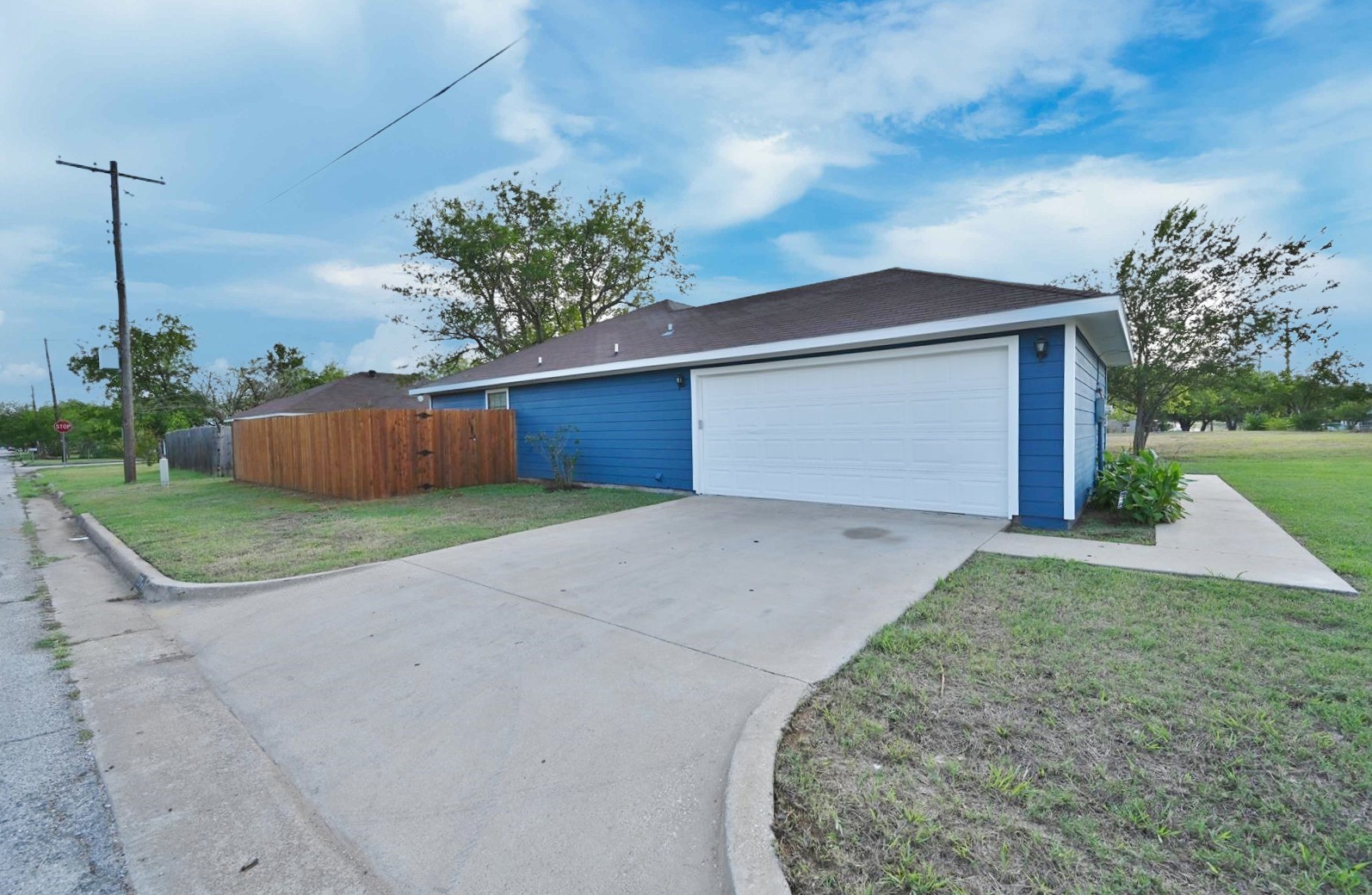 1106 12th Street SE Mineral Wells TX 76067