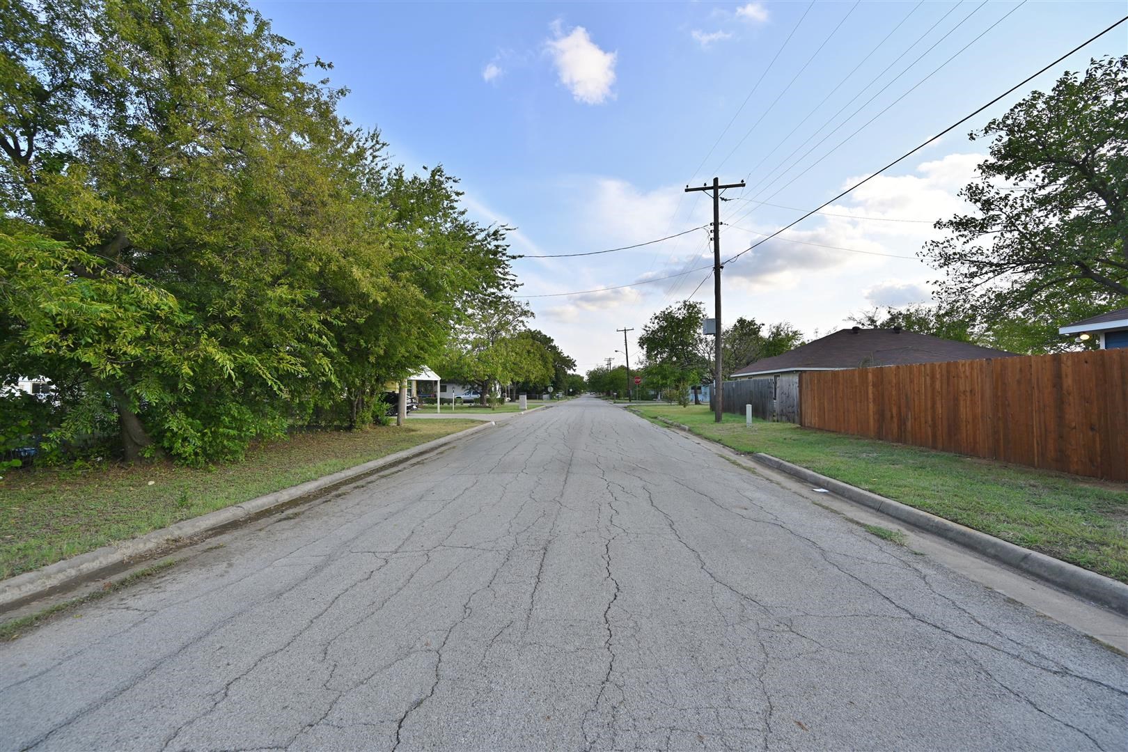 1106 12th Street SE Mineral Wells TX 76067