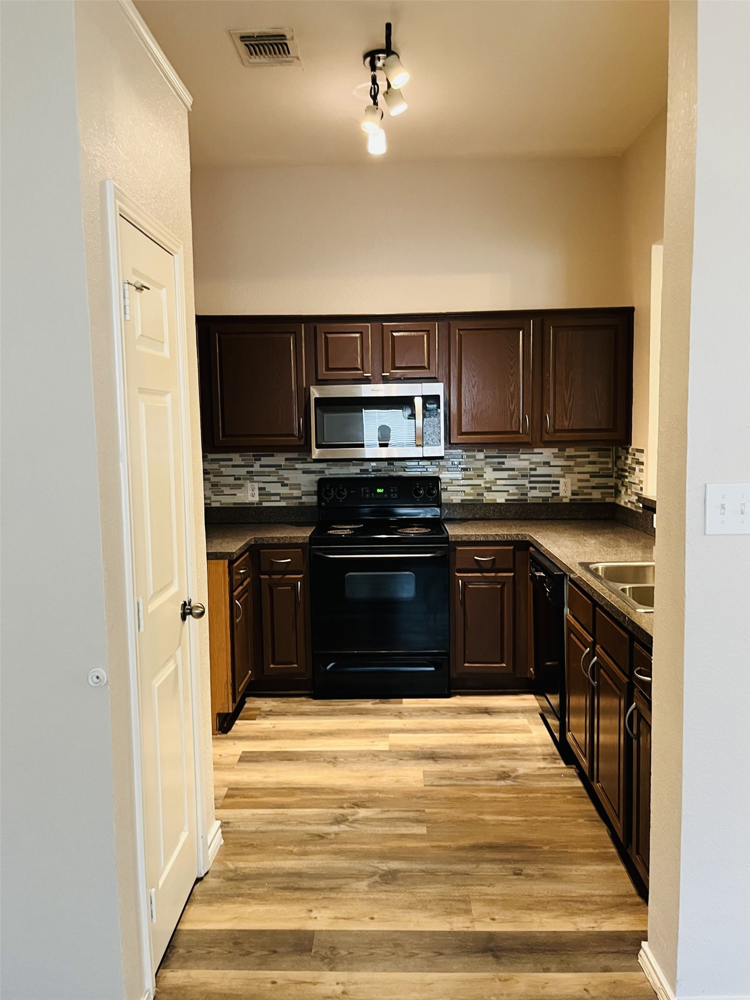 5039 Mountain Spring Trail Fort Worth TX 76123