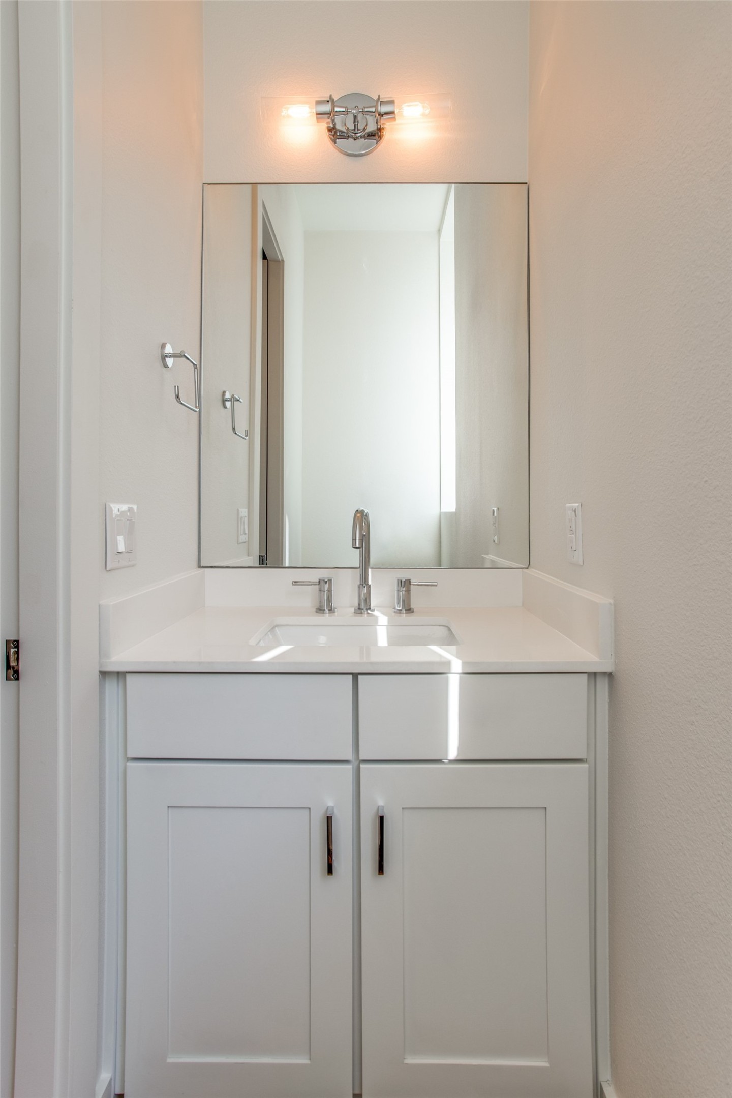 2128 Ashby Street Dallas TX 75204