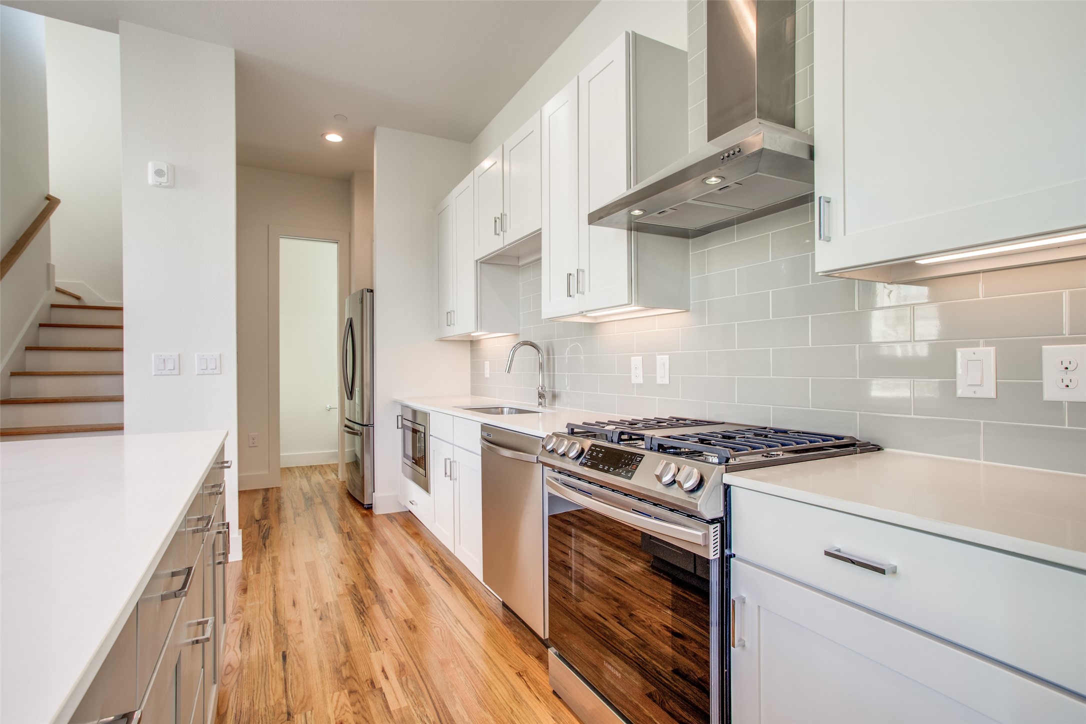 2128 Ashby Street Dallas TX 75204