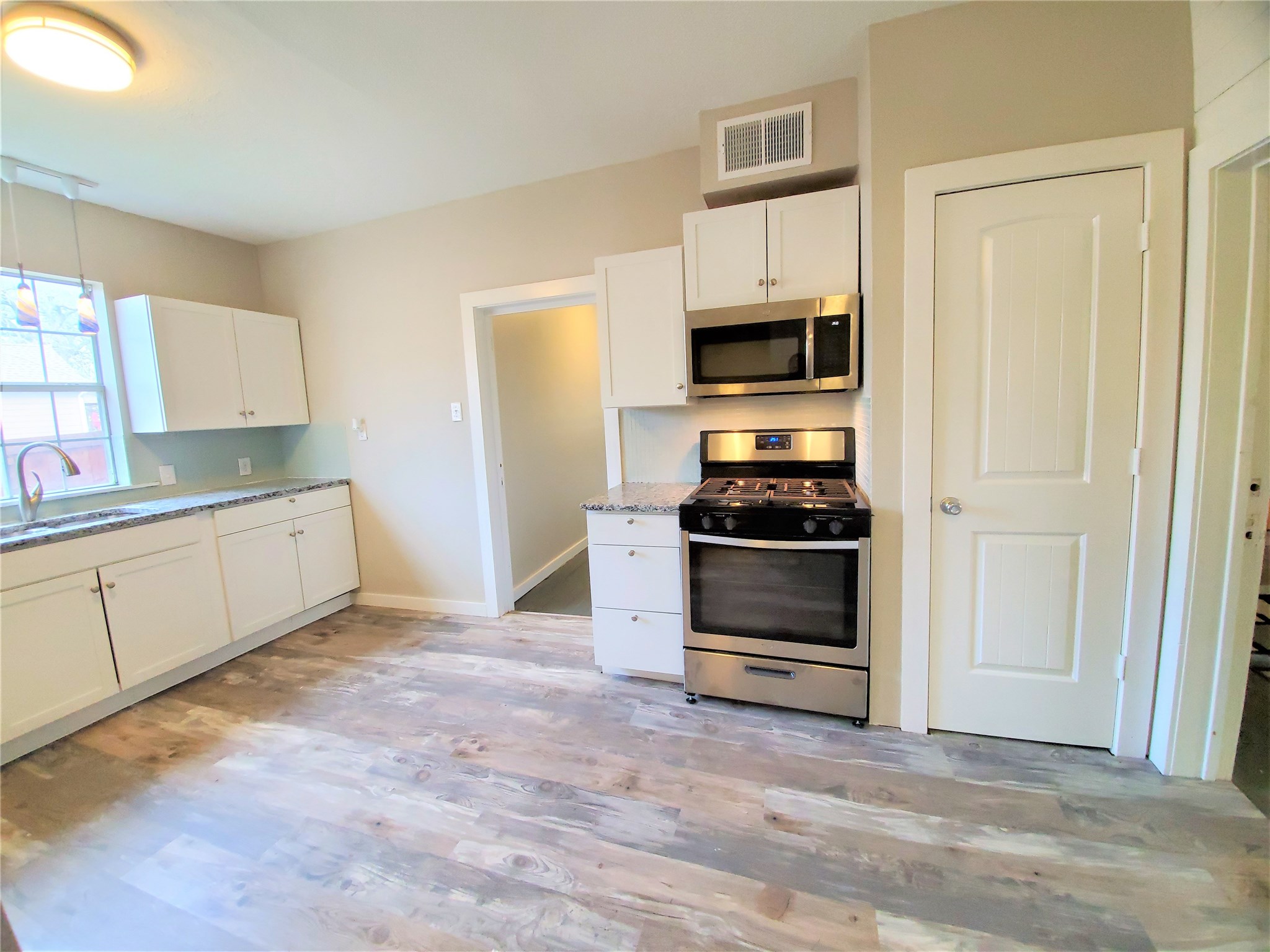 2223 N Locust Street Denton TX 76209