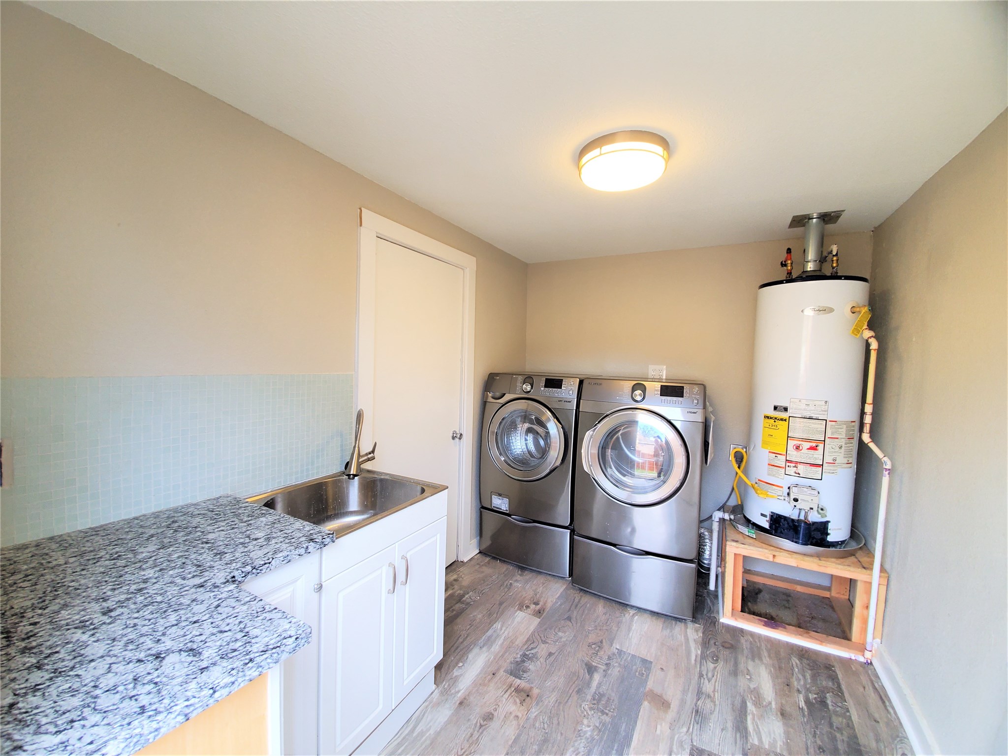 2223 N Locust Street Denton TX 76209