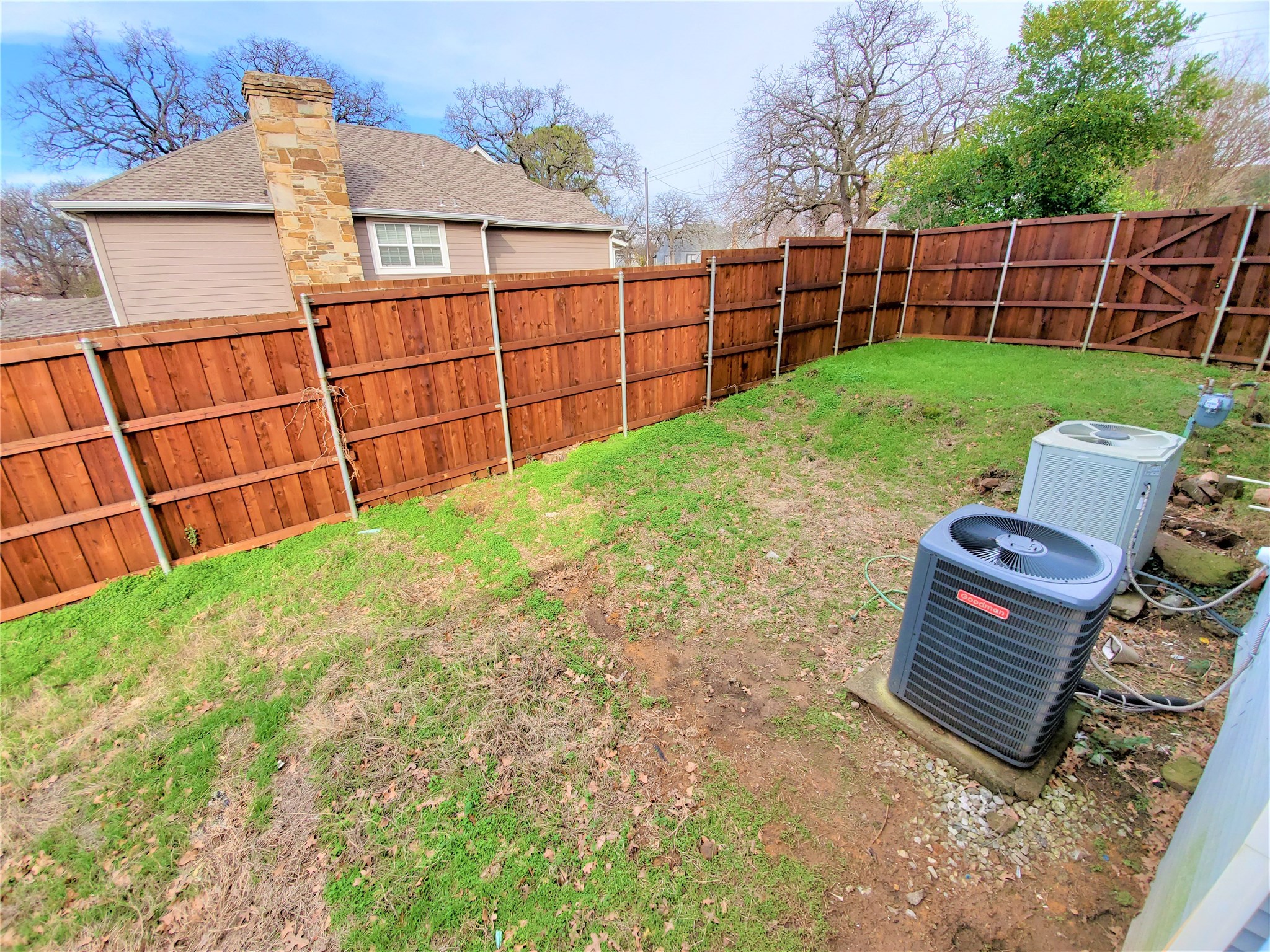 2223 N Locust Street Denton TX 76209