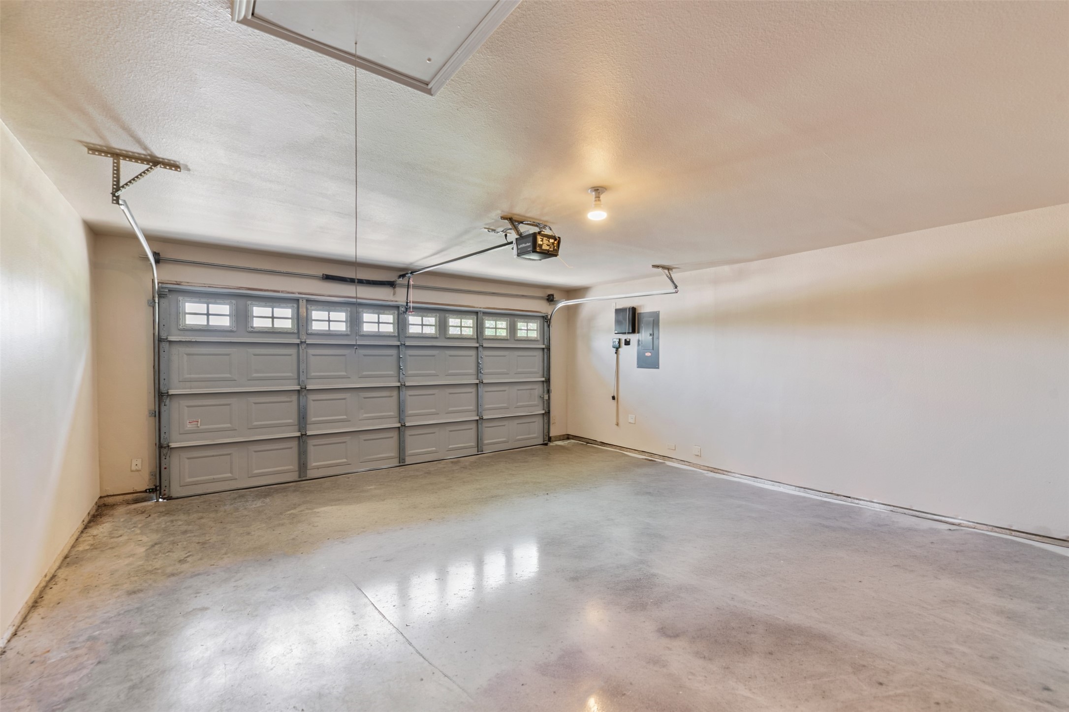 332 Schirra Court Lavon TX 75166
