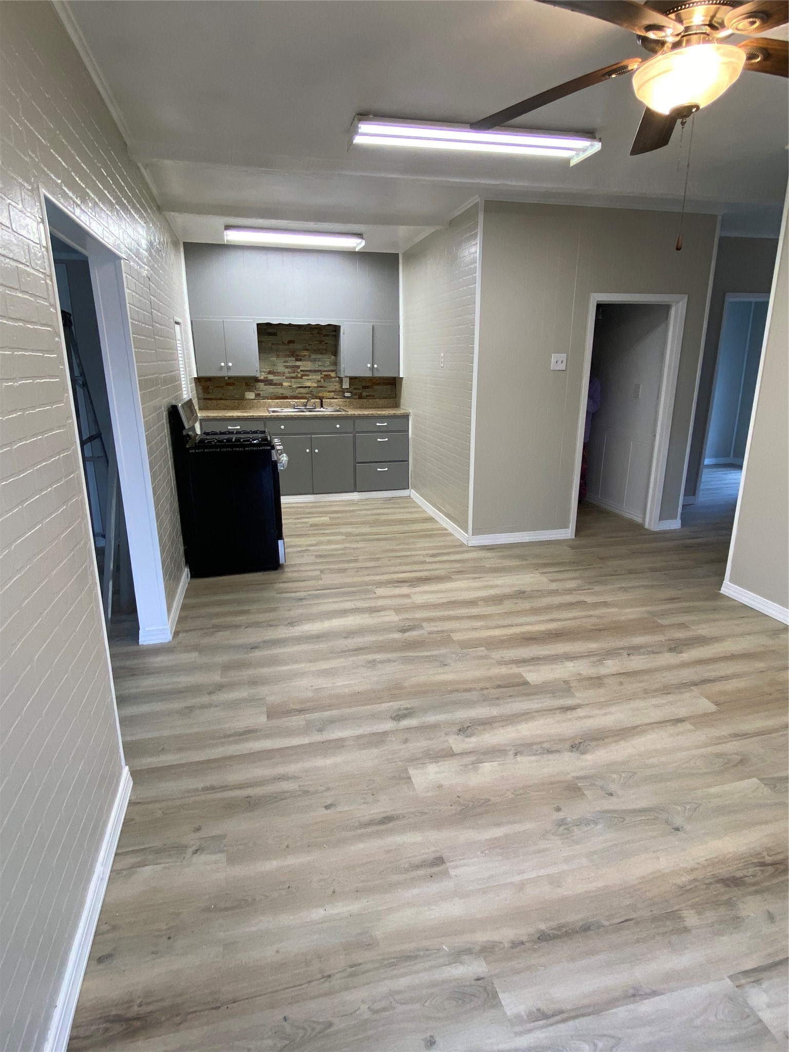 105 S 3rd Street Sanger TX 76266