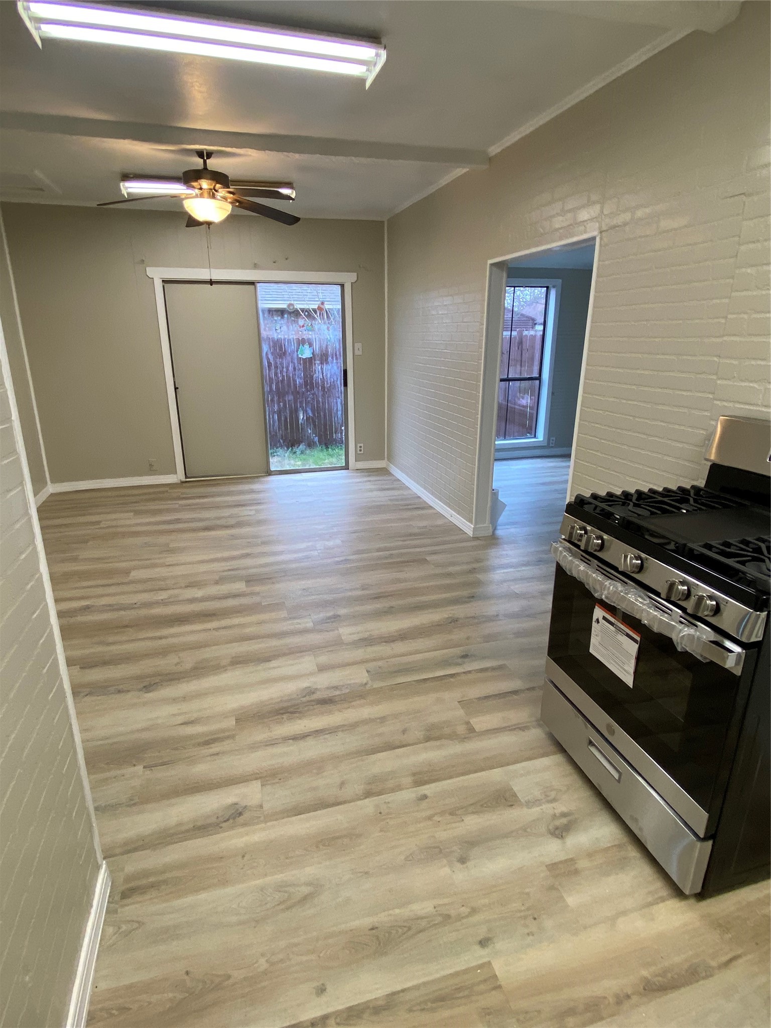 105 S 3rd Street Sanger TX 76266