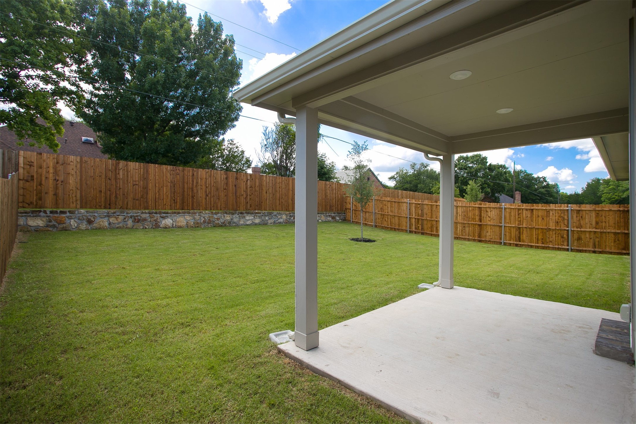 404 Castle Road Sherman TX 75092