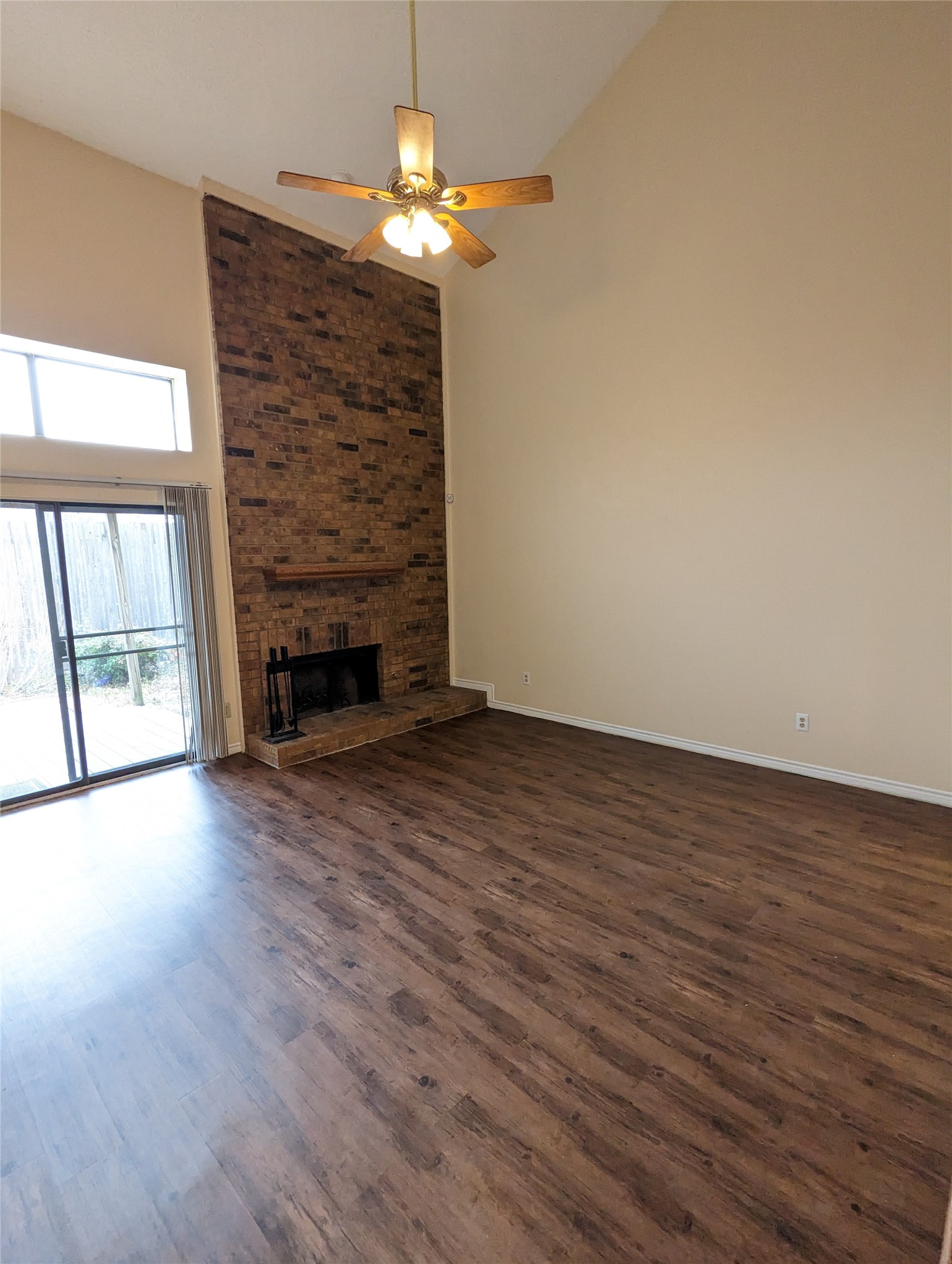 2601 Nova Drive Garland TX 75044