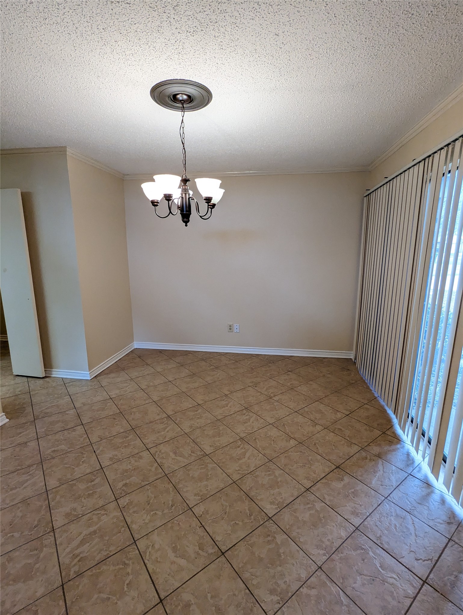 2601 Nova Drive Garland TX 75044