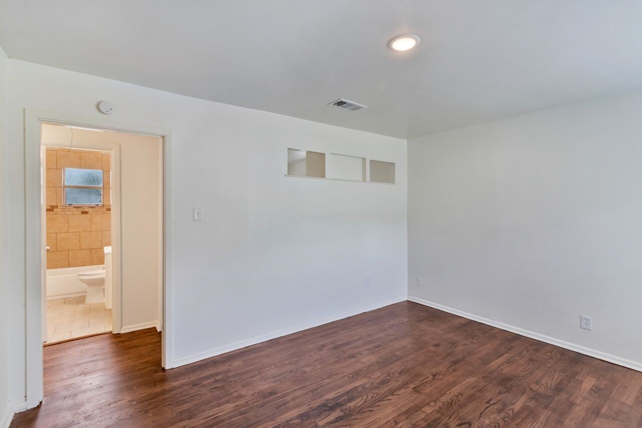 2848 Beasley Drive Garland TX 75041