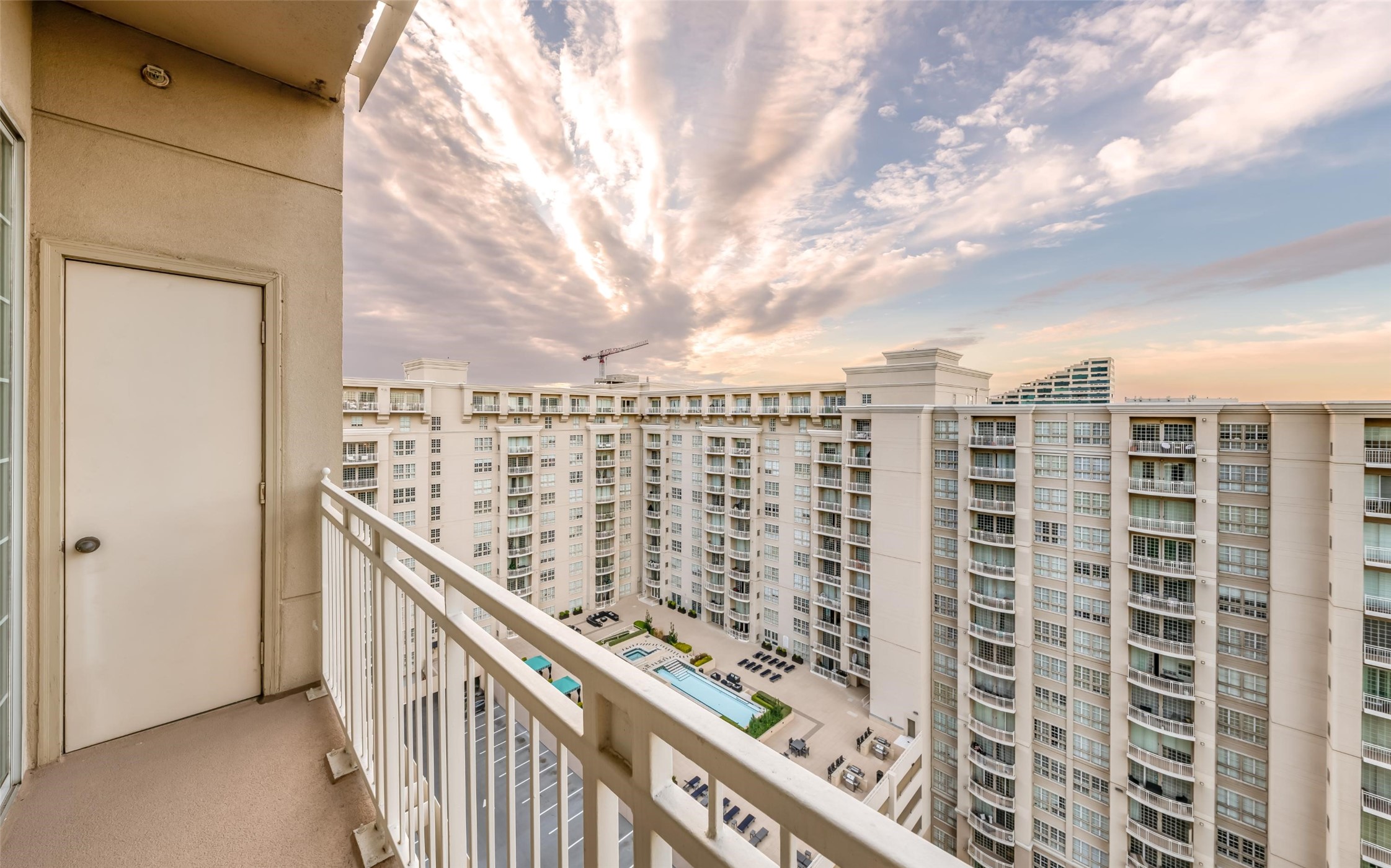 3225 Turtle Creek Boulevard Dallas TX 75219
