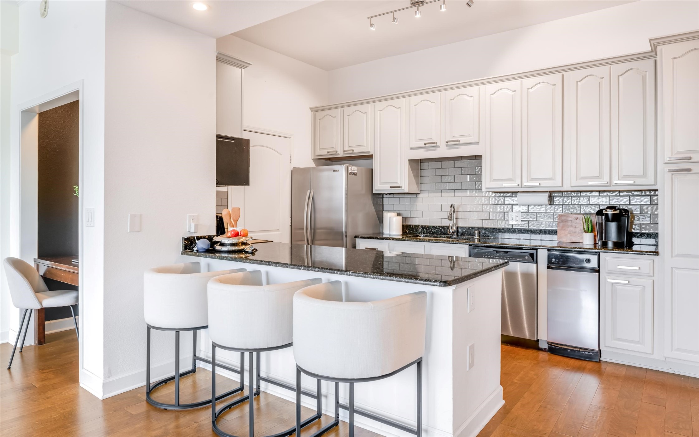 3225 Turtle Creek Boulevard Dallas TX 75219