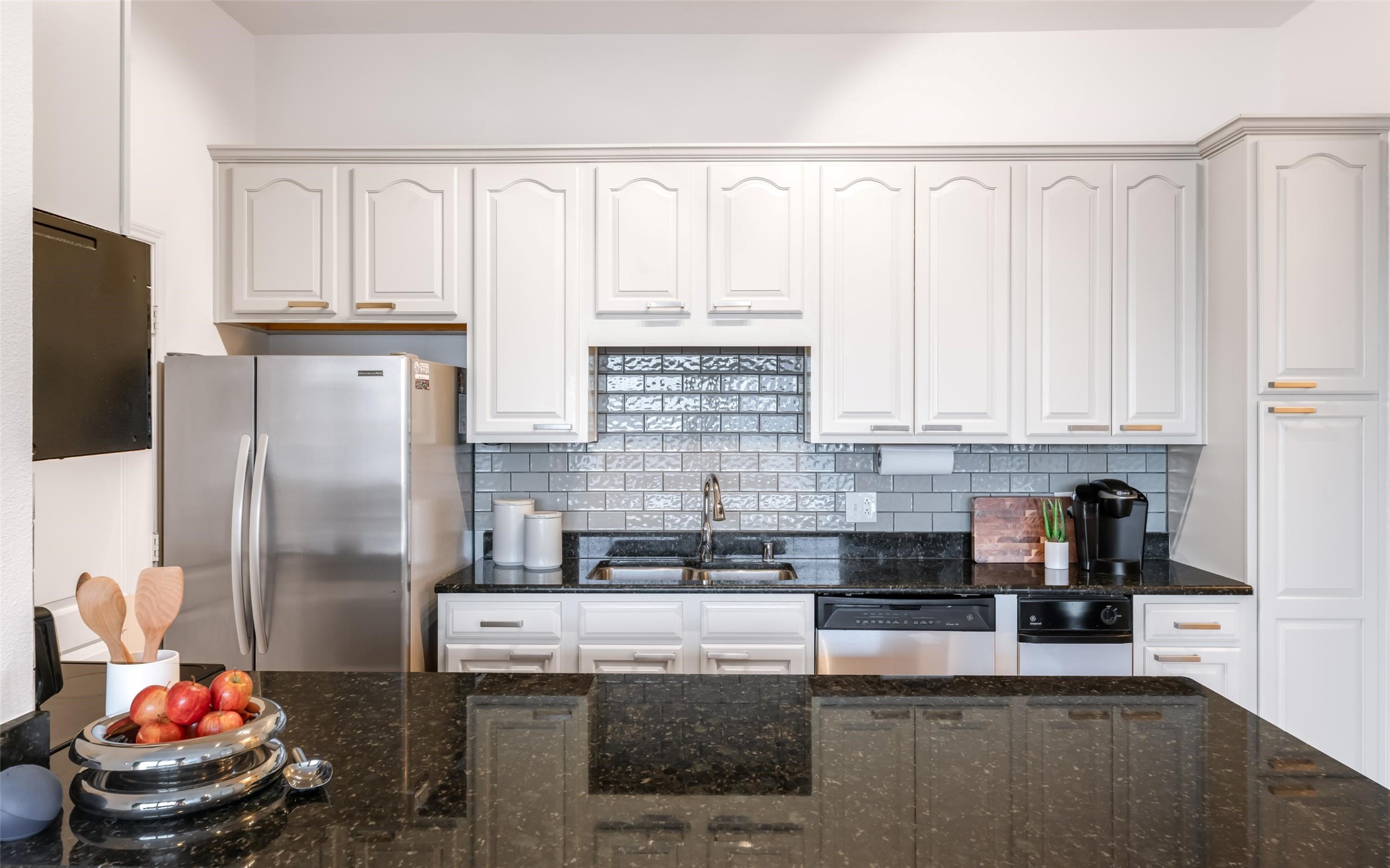 3225 Turtle Creek Boulevard Dallas TX 75219