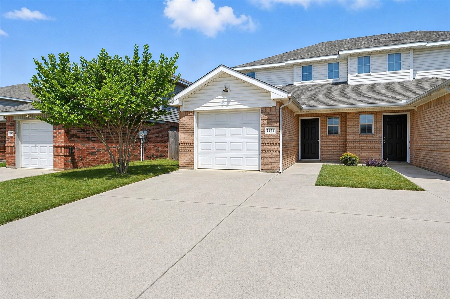 1317 Village Garden Drive Azle TX 76020