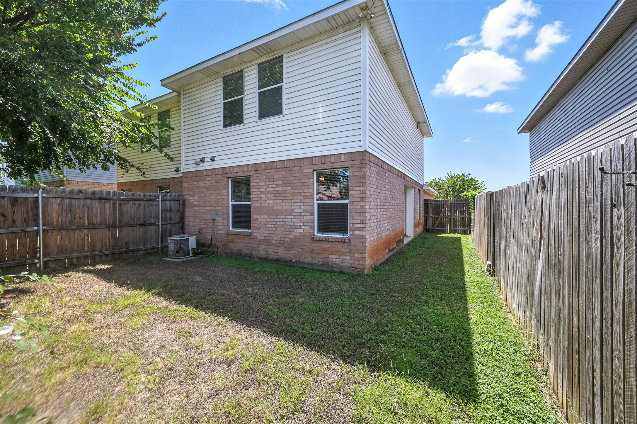 1317 Village Garden Drive Azle TX 76020