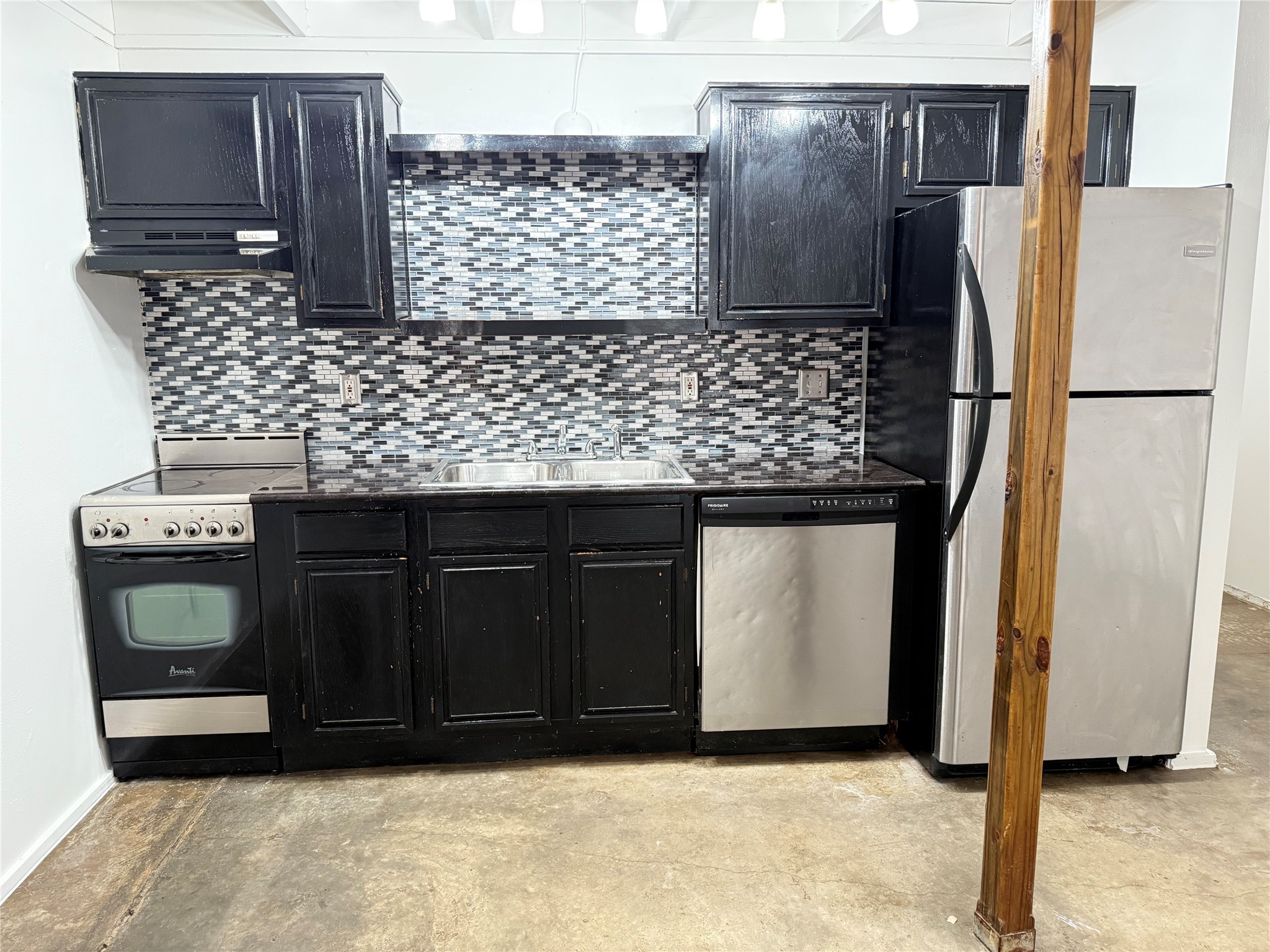 3129 Ross Avenue Dallas TX 75204