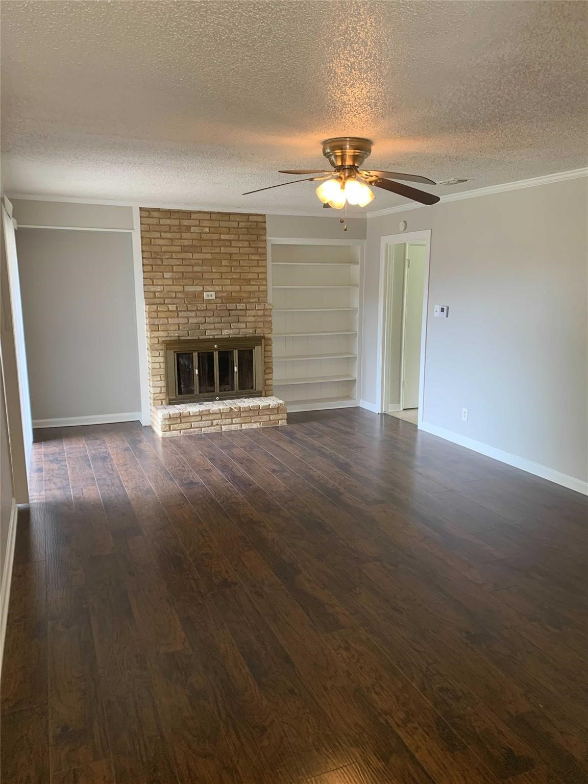 901 Downing Street Forney TX 75126